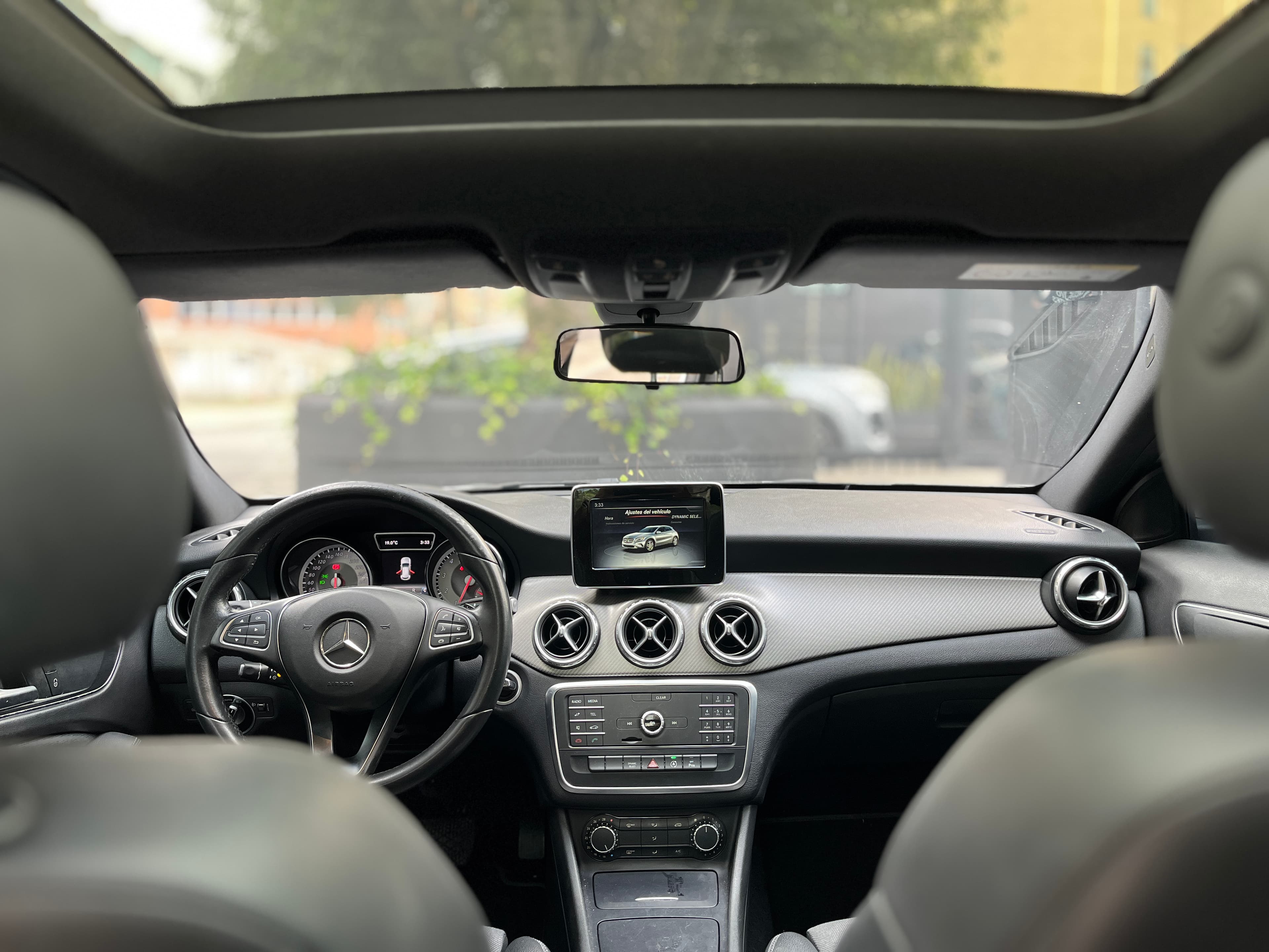 Mercedes Benz GLA200 Modelo 2017 14