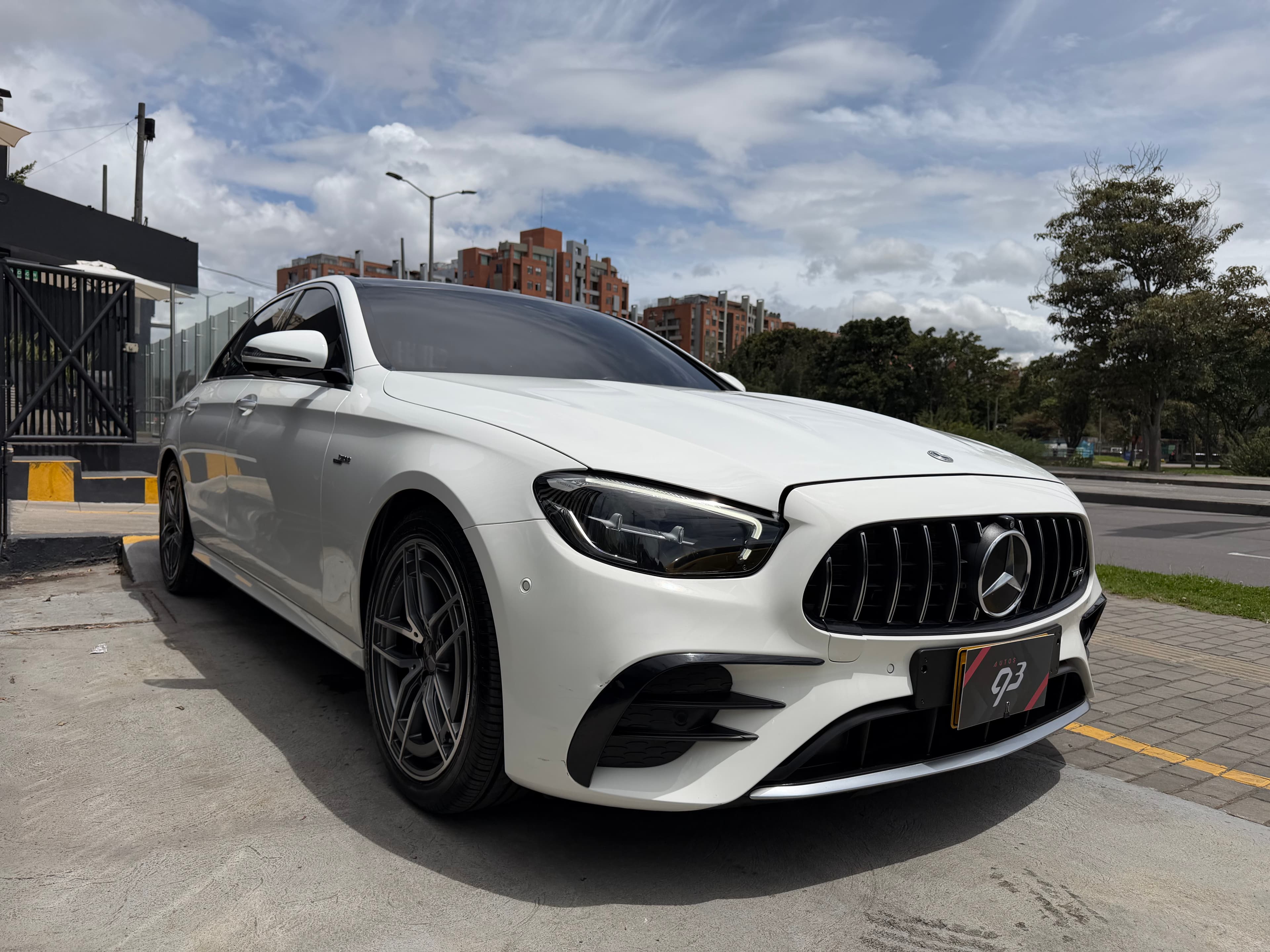 Mercedes Benz E53 AMG Modelo 2022 3