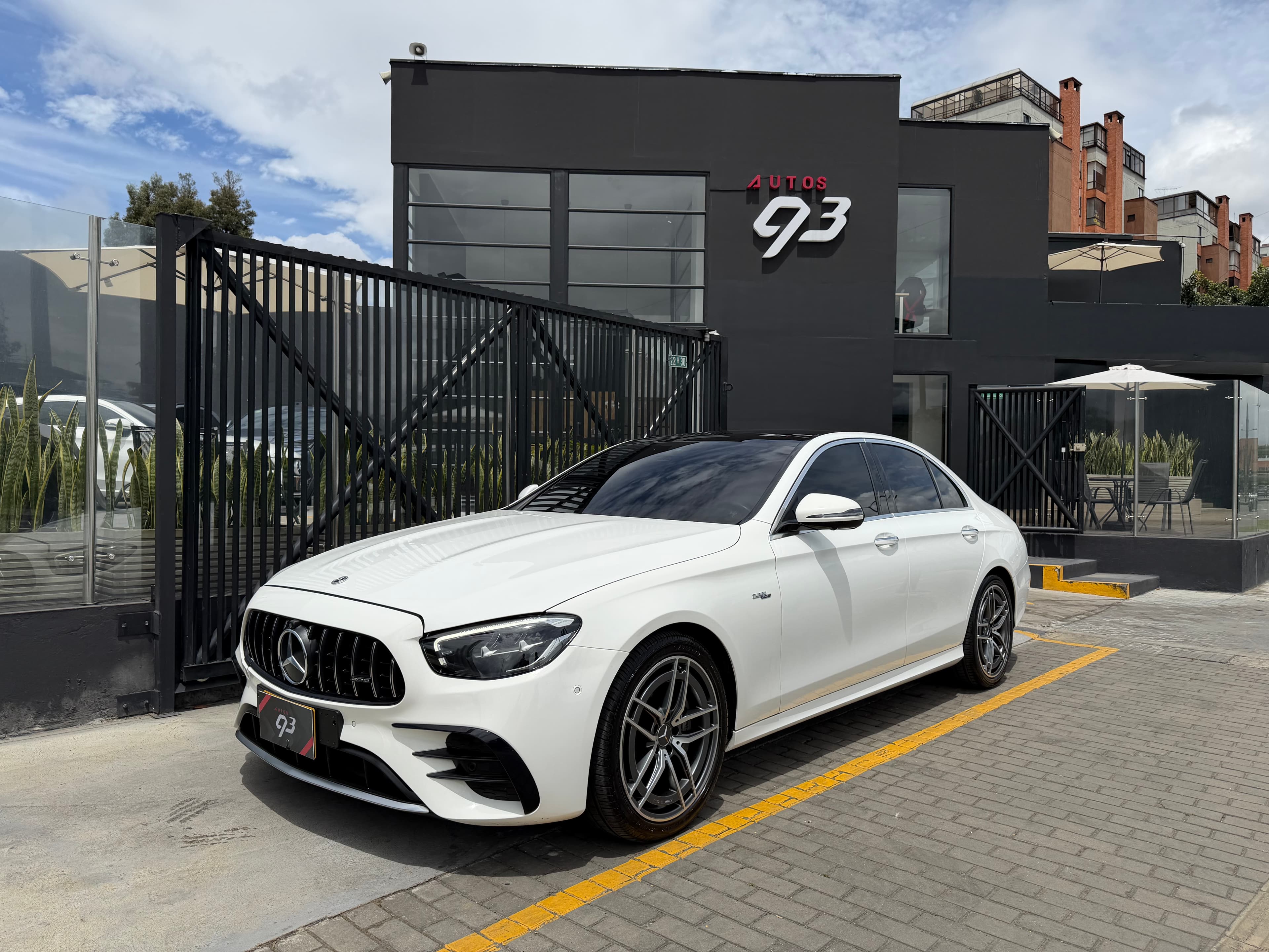 Mercedes Benz E53 AMG Modelo 2022 1