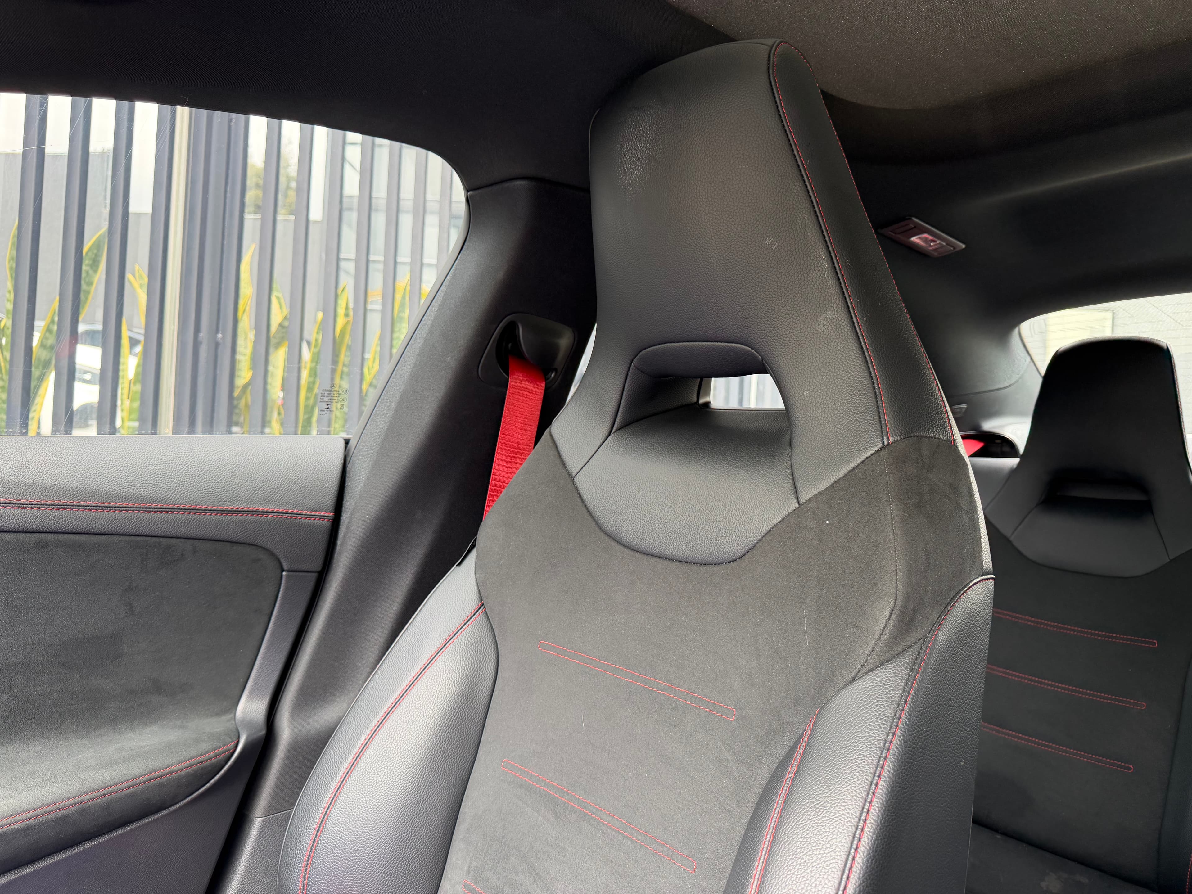 Mercedes Benz CLA45 AMG CLA 45 S Modelo 2022 16