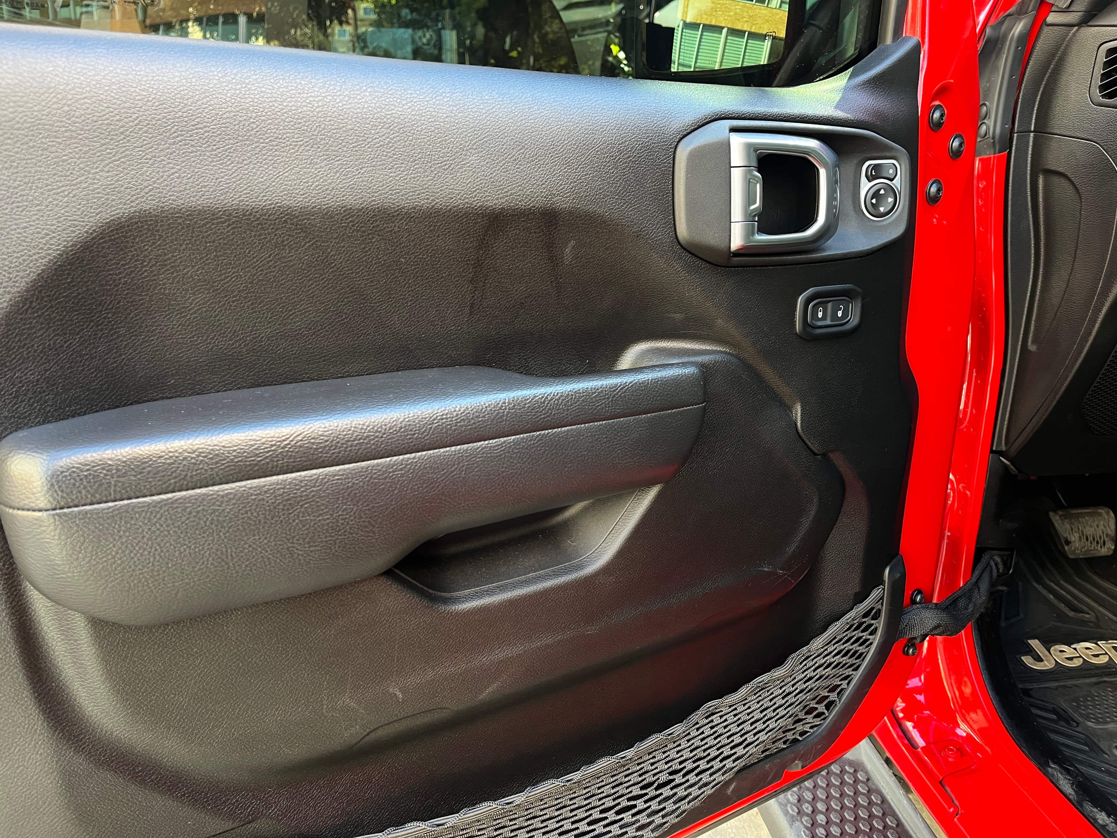 Jeep Wrangler SPORT Modelo 2022 8