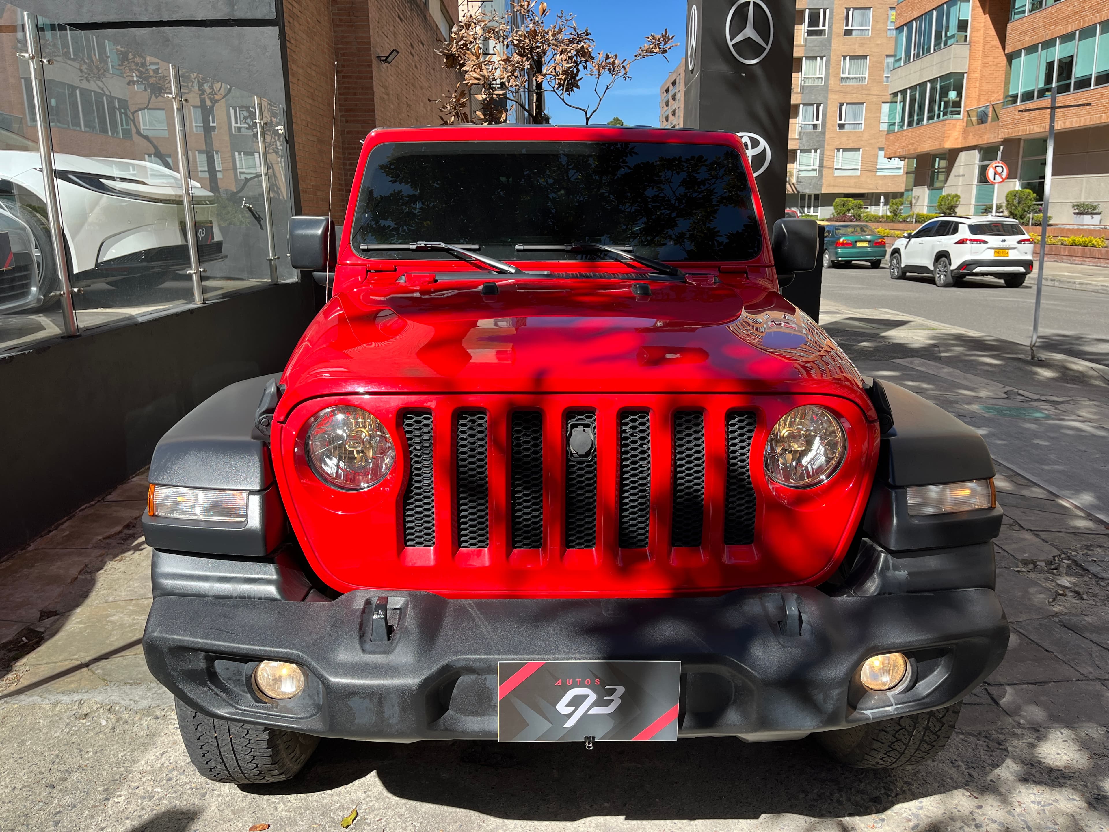 Jeep Wrangler SPORT Modelo 2022 3
