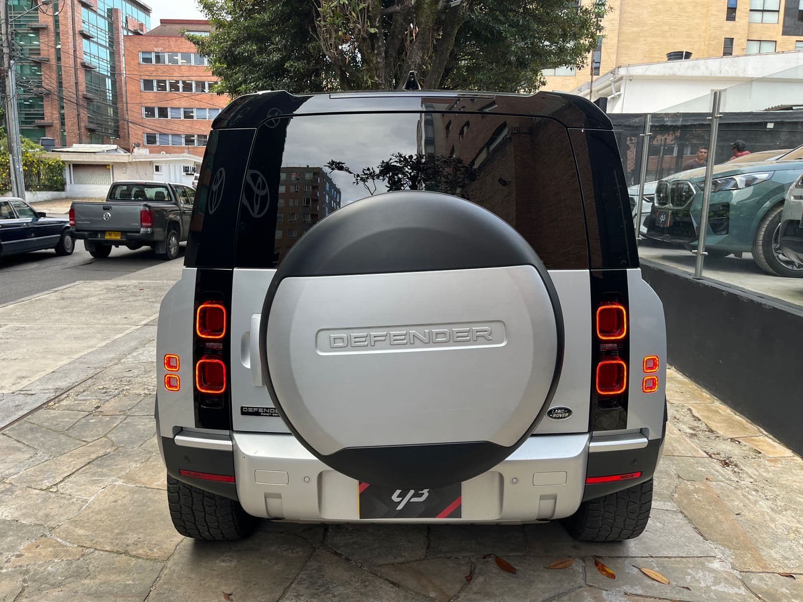 Land Rover Defender Modelo 2021 5