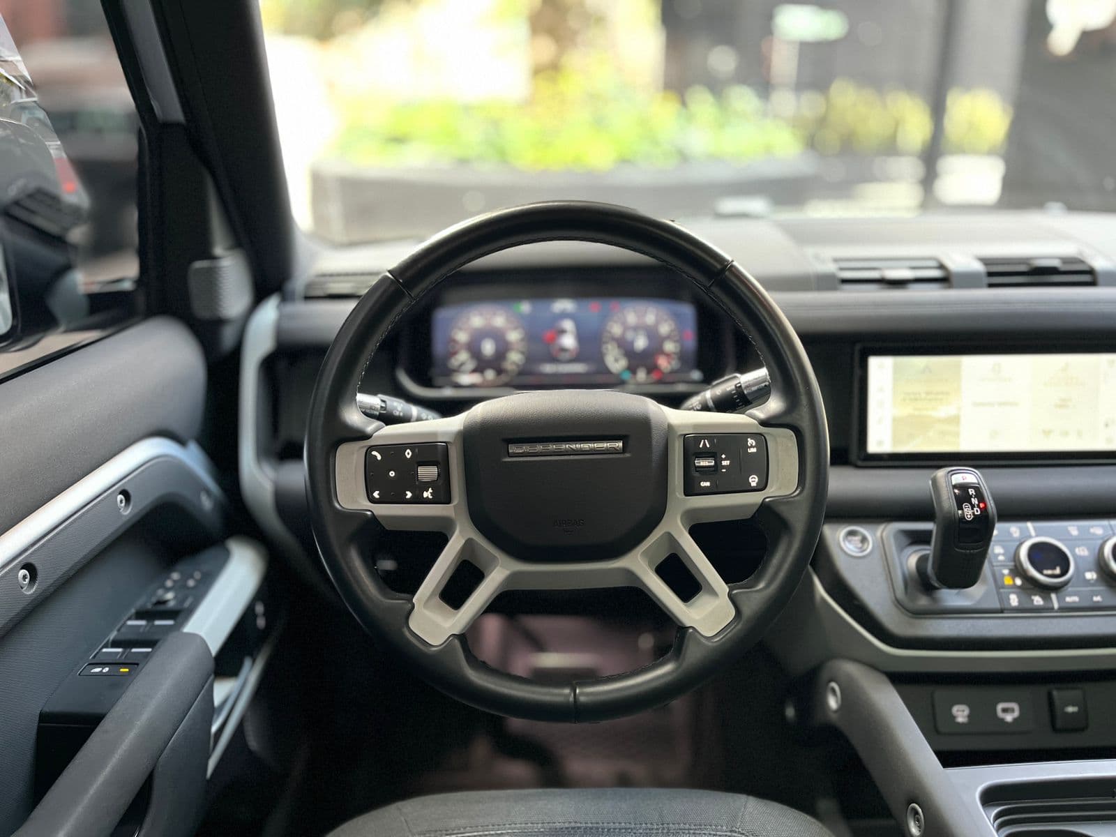 Land Rover Defender Modelo 2021 15