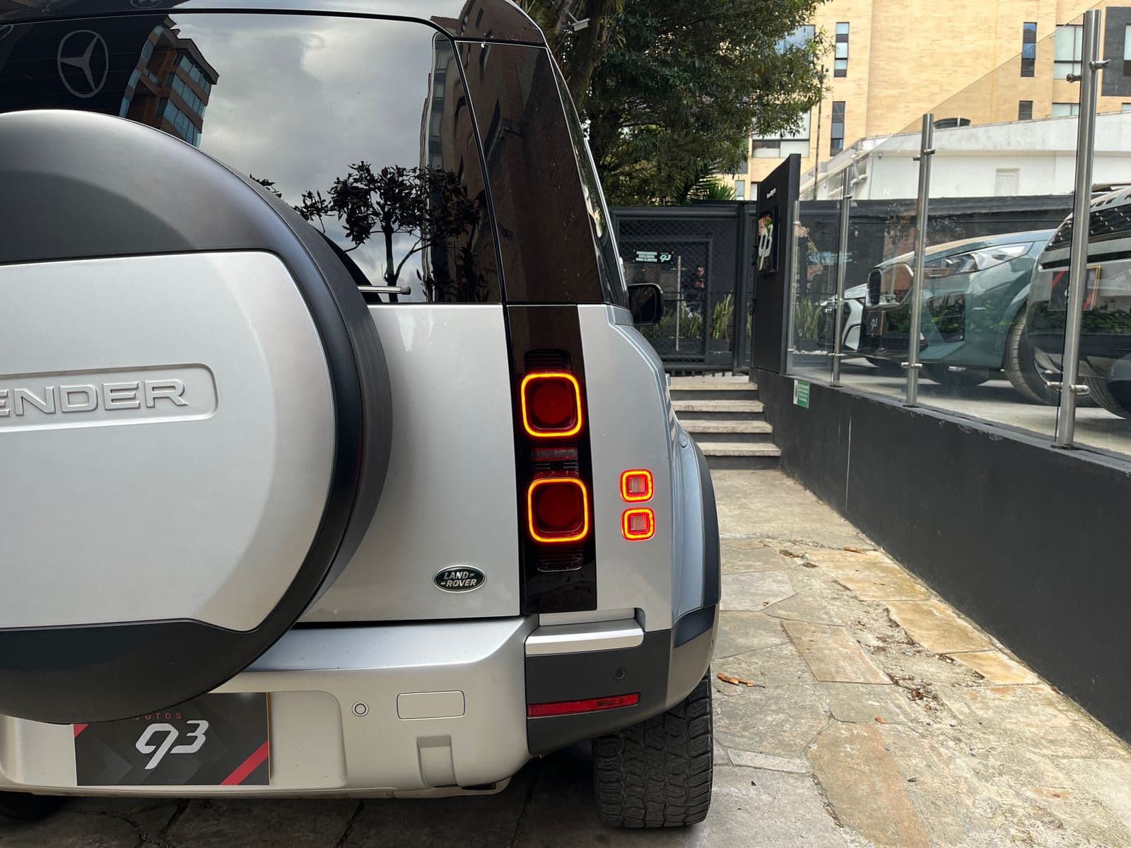 Land Rover Defender Modelo 2021 18