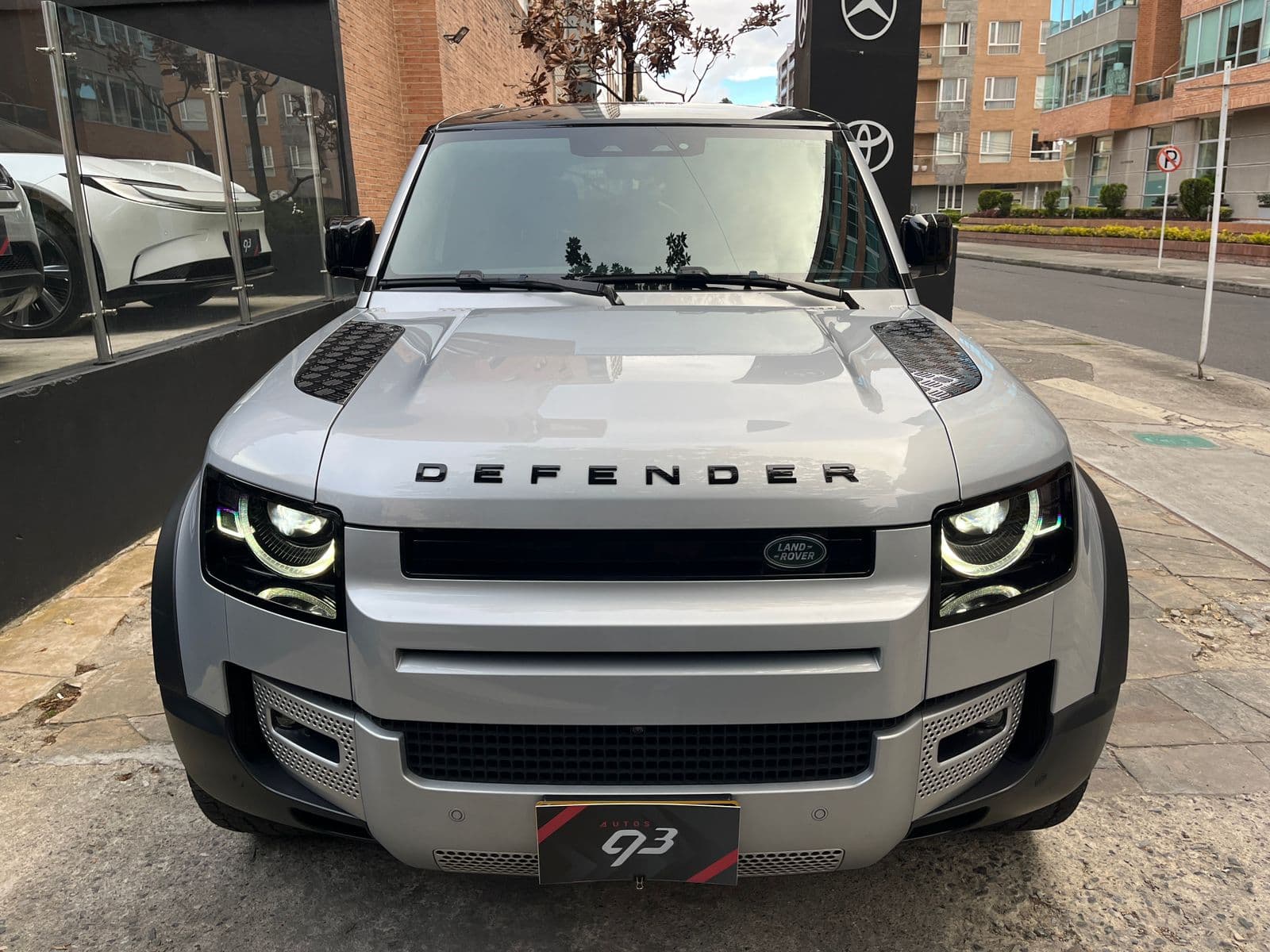 Land Rover Defender Modelo 2021 3