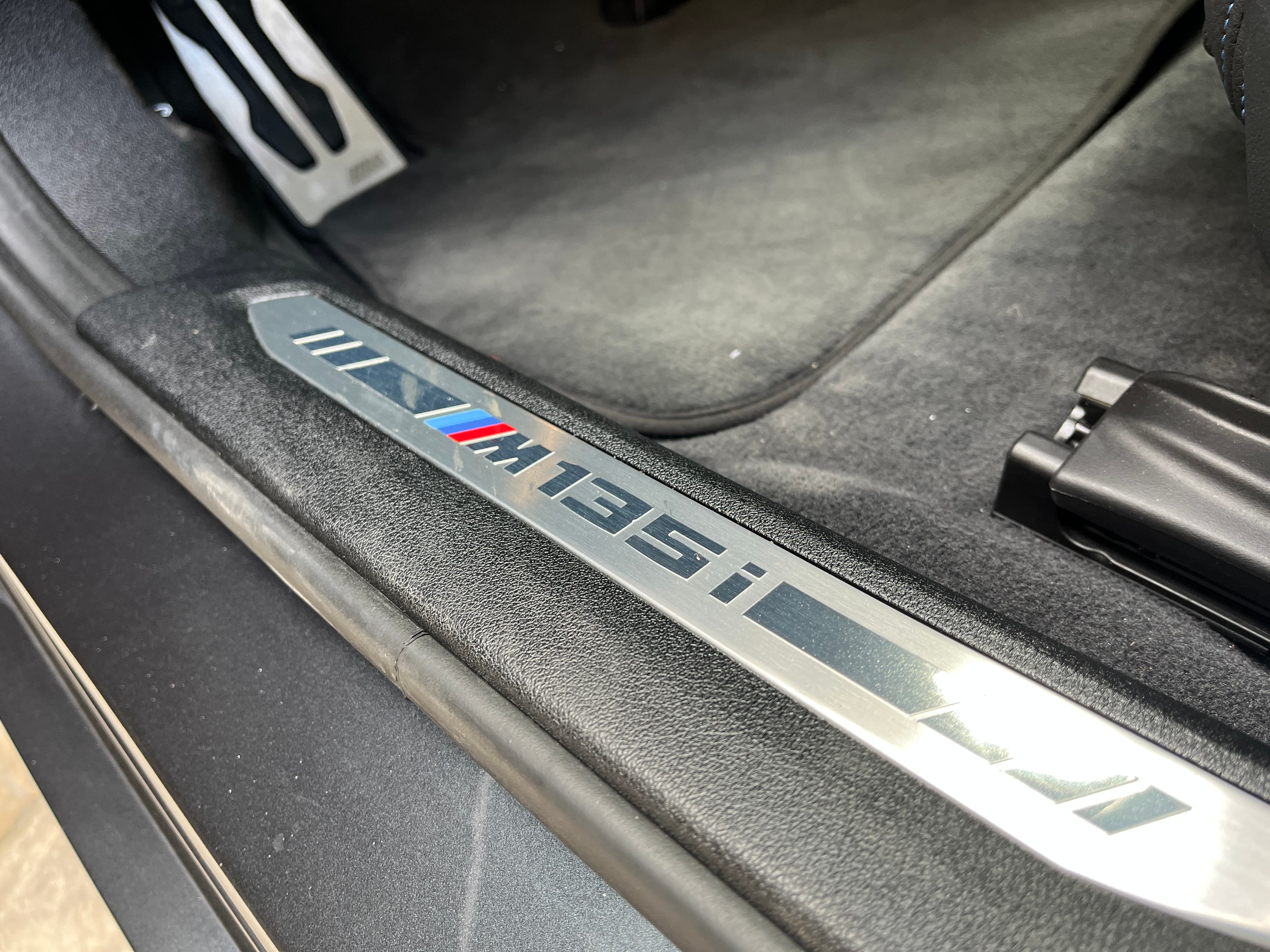BMW M135I Modelo 2020 10
