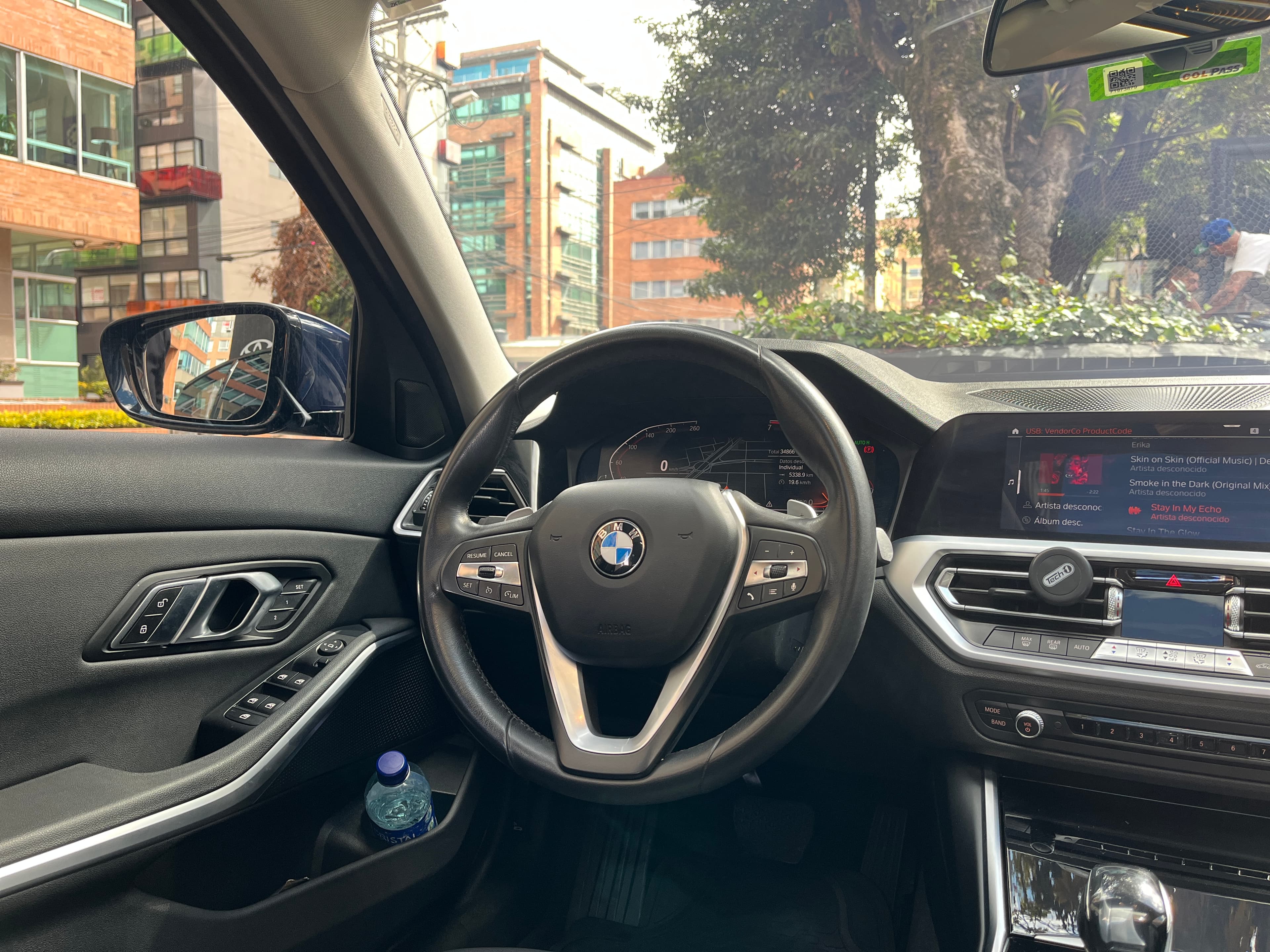 BMW 330I Modelo 2020 15