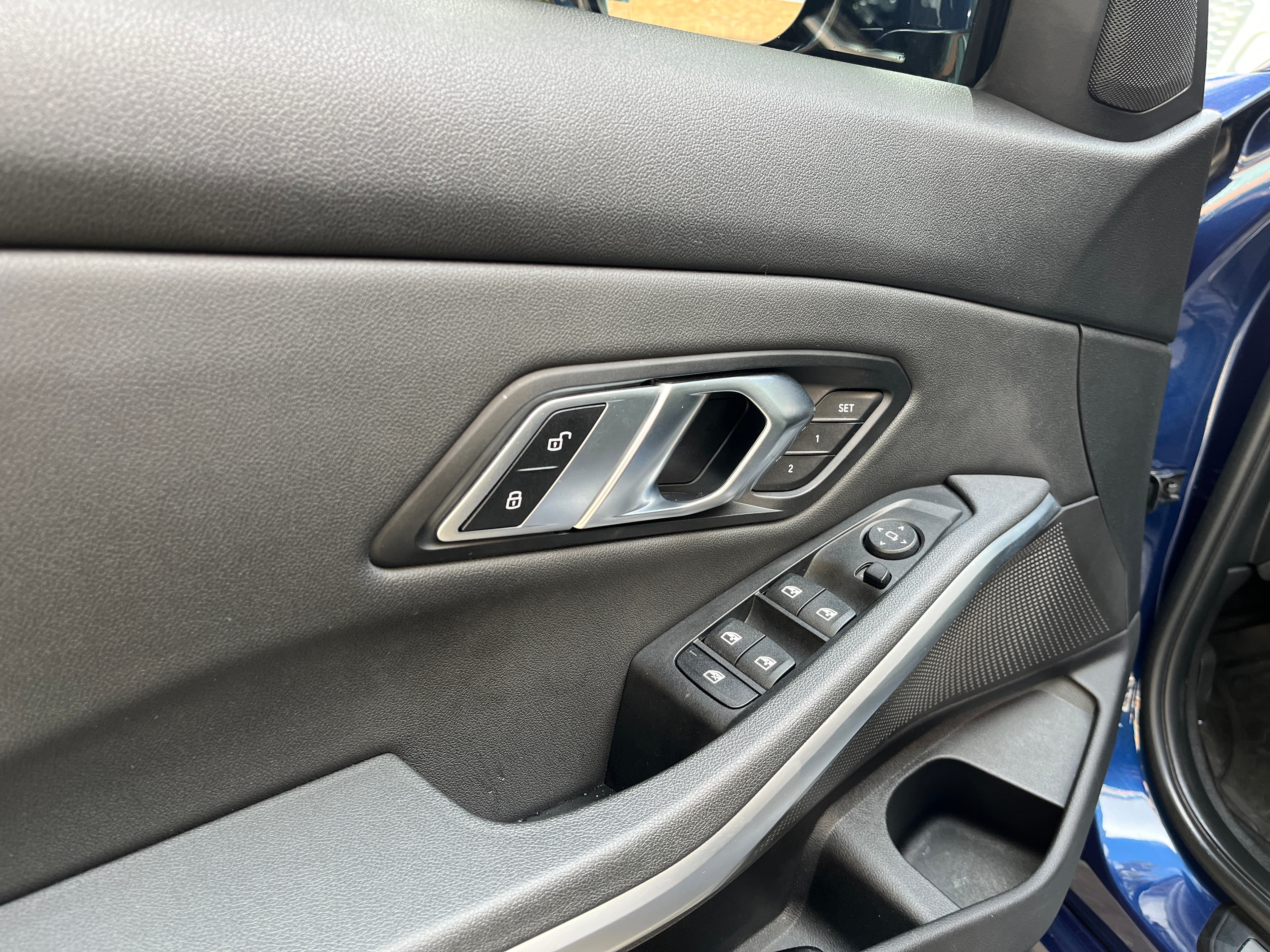 BMW 330I Modelo 2020 8