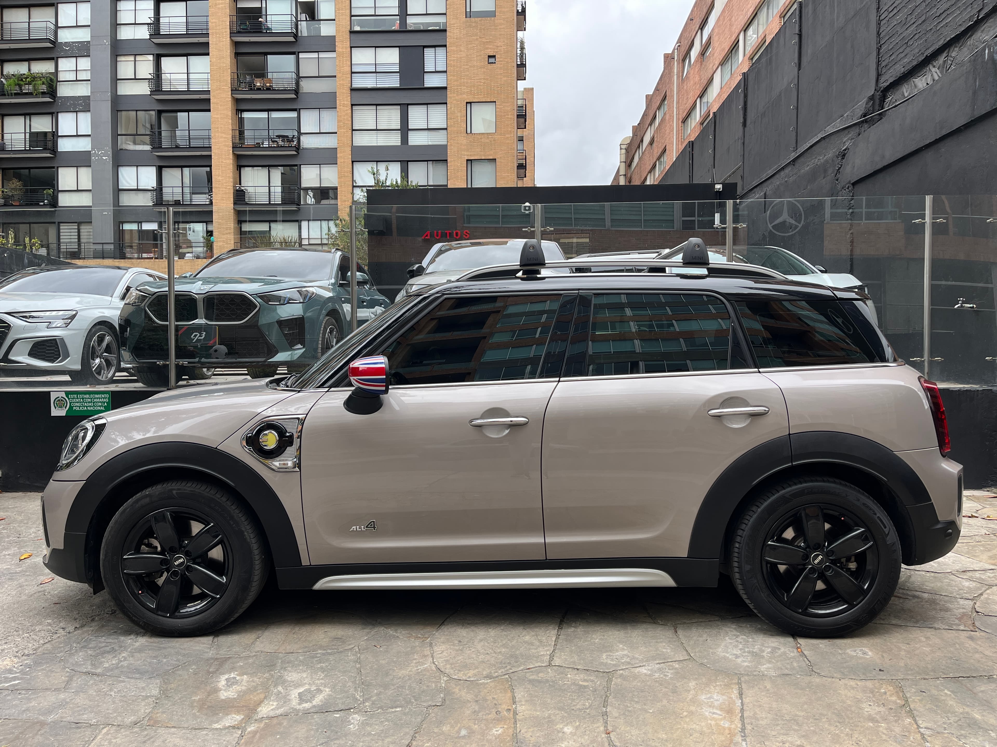 MINI COOPER S E ALL4 Modelo 2023 7