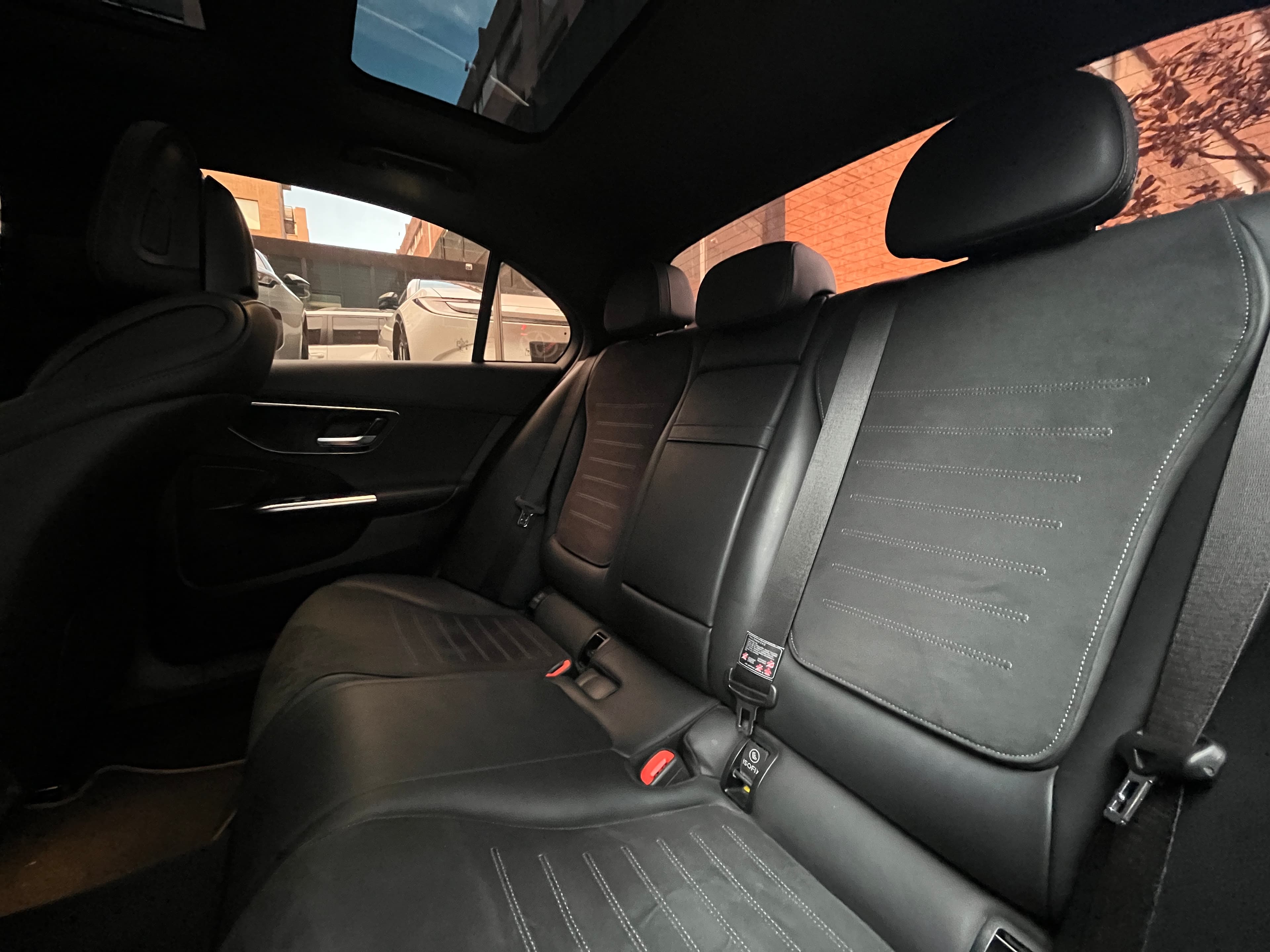 Mercedes Benz C200 Modelo 2022 17