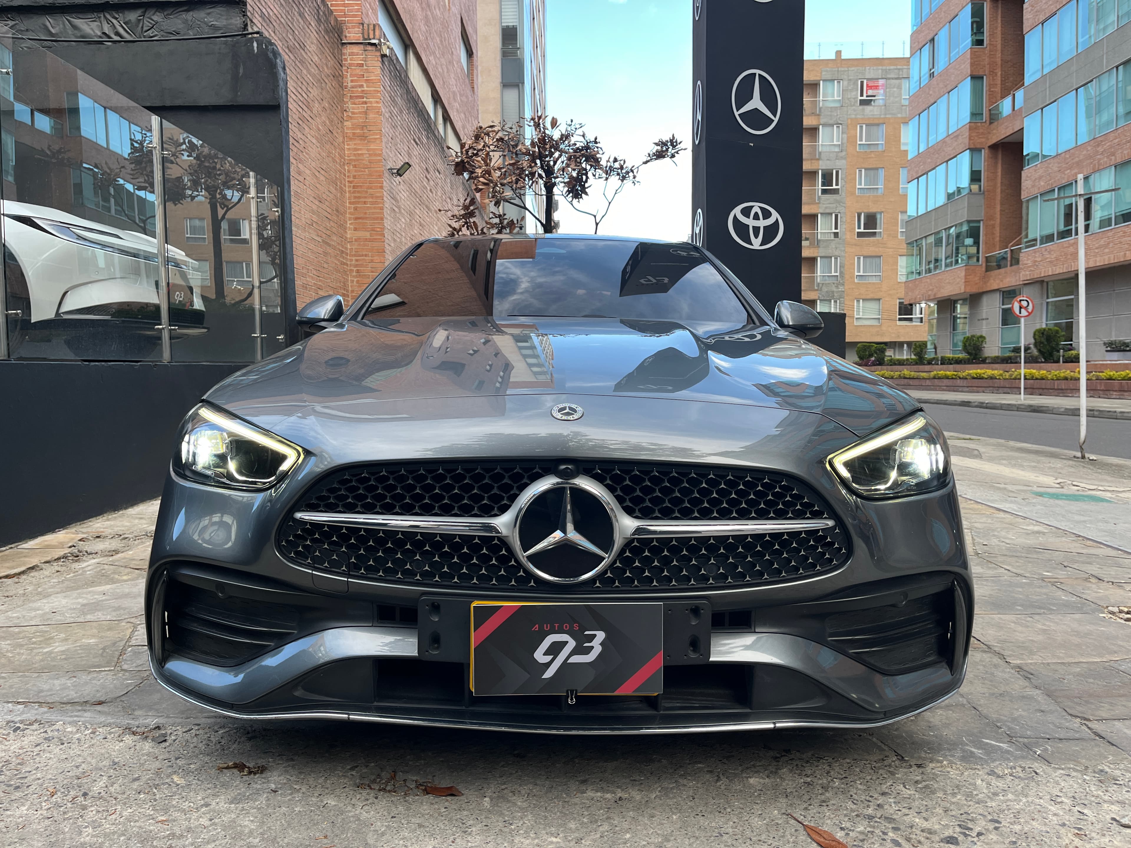 Mercedes Benz C200 Modelo 2022 3