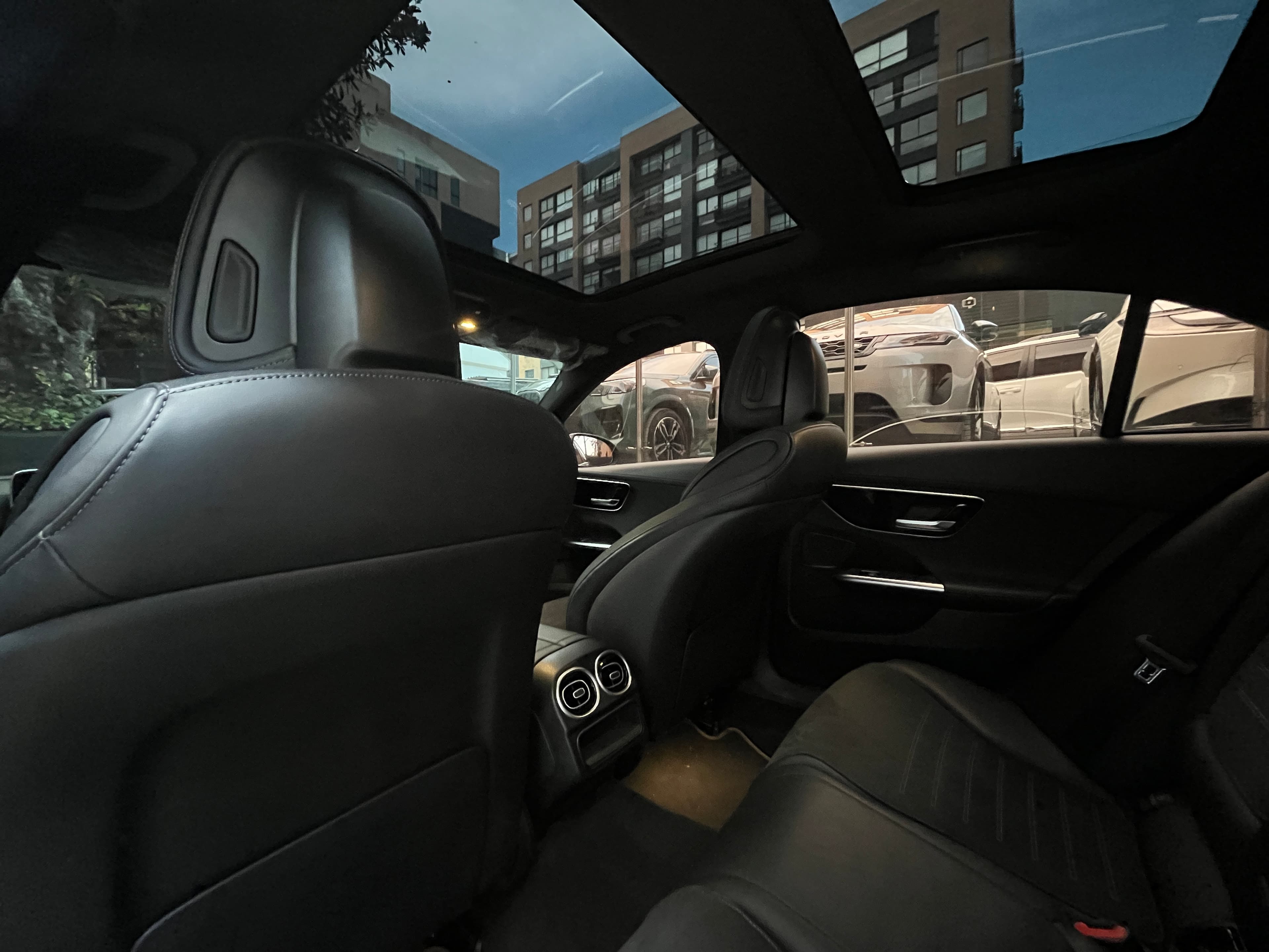 Mercedes Benz C200 Modelo 2022 16