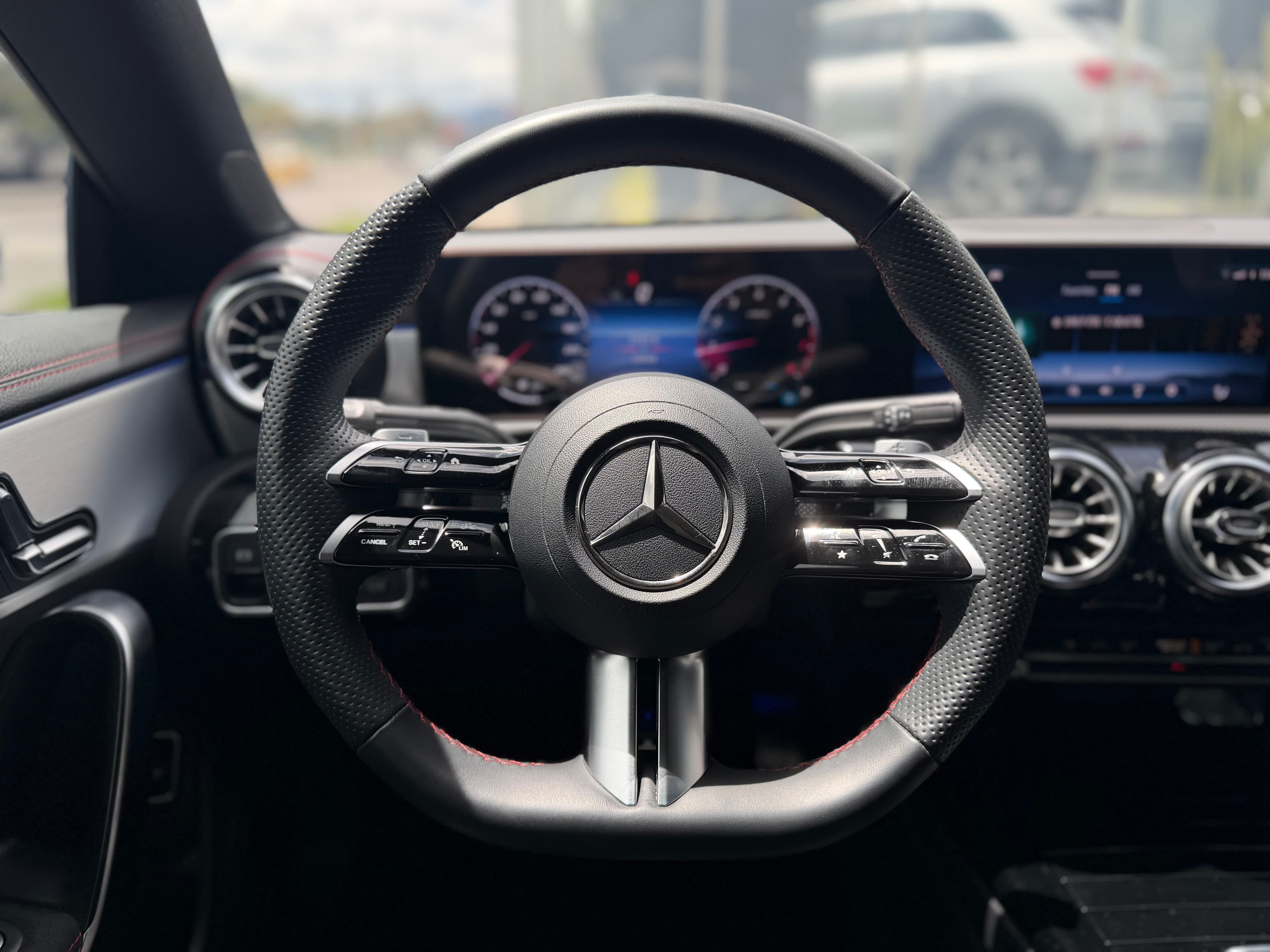 Mercedes Benz CLA250 4matic MHEV Modelo 2026 13