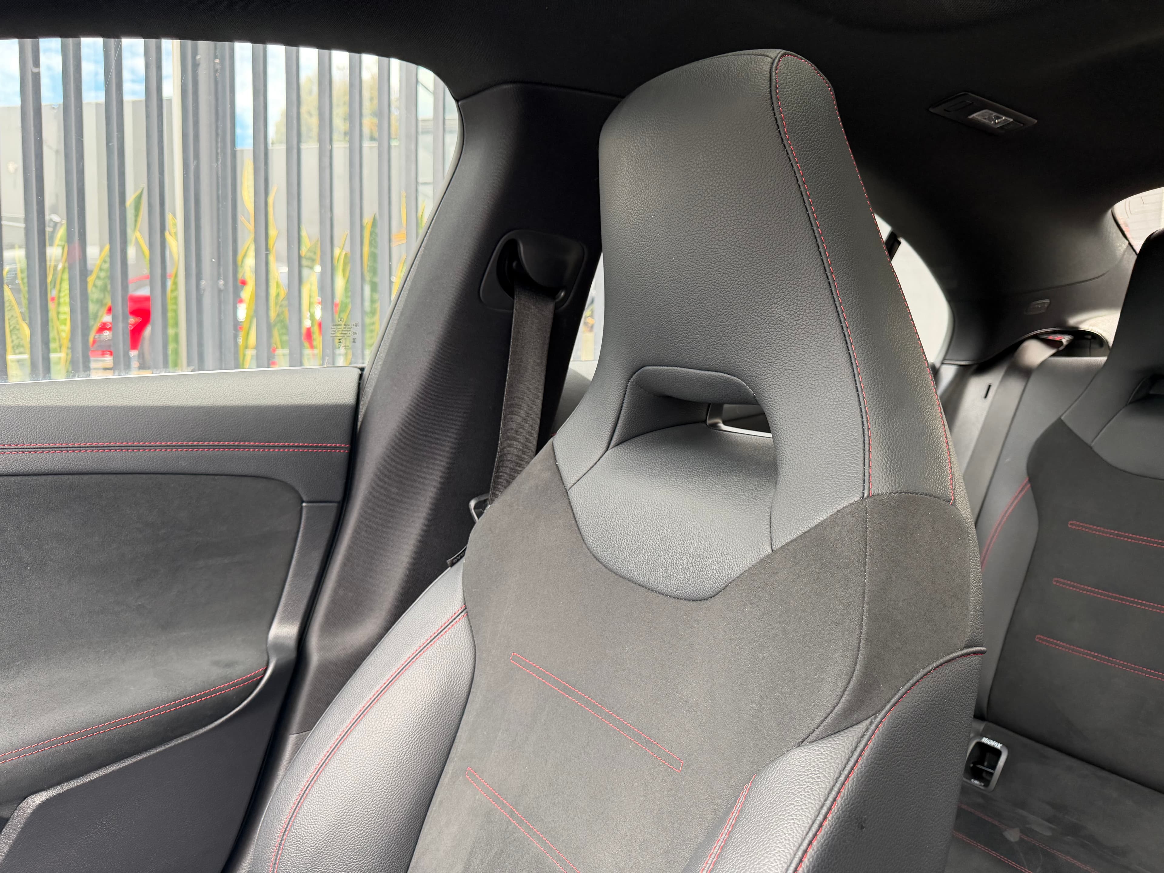Mercedes Benz CLA250 4matic MHEV Modelo 2026 18