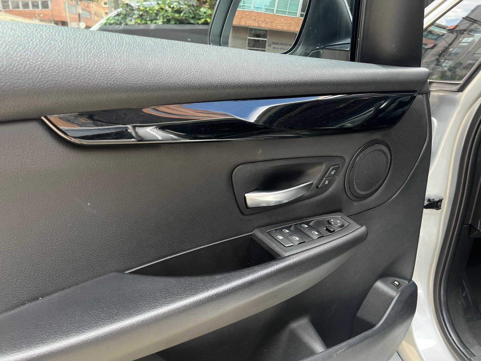 BMW 225XE Modelo 2020 8