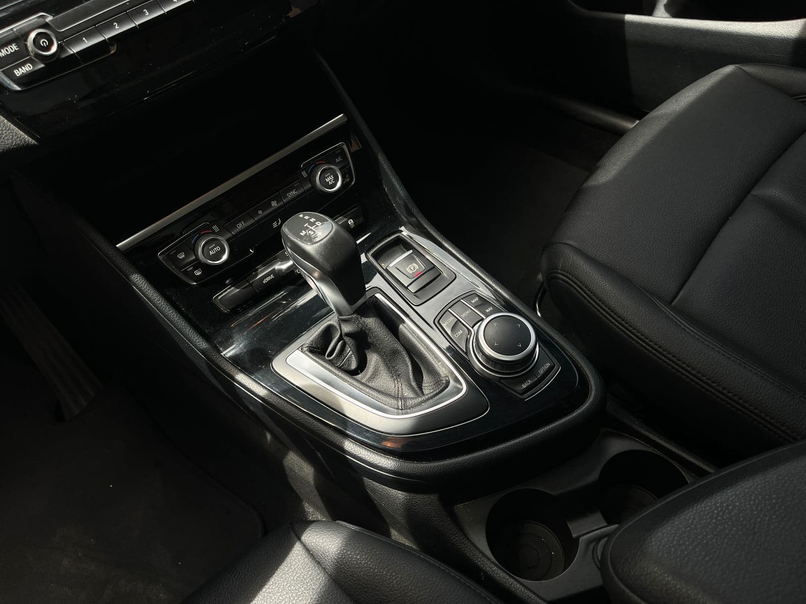 BMW 225XE Modelo 2020 12