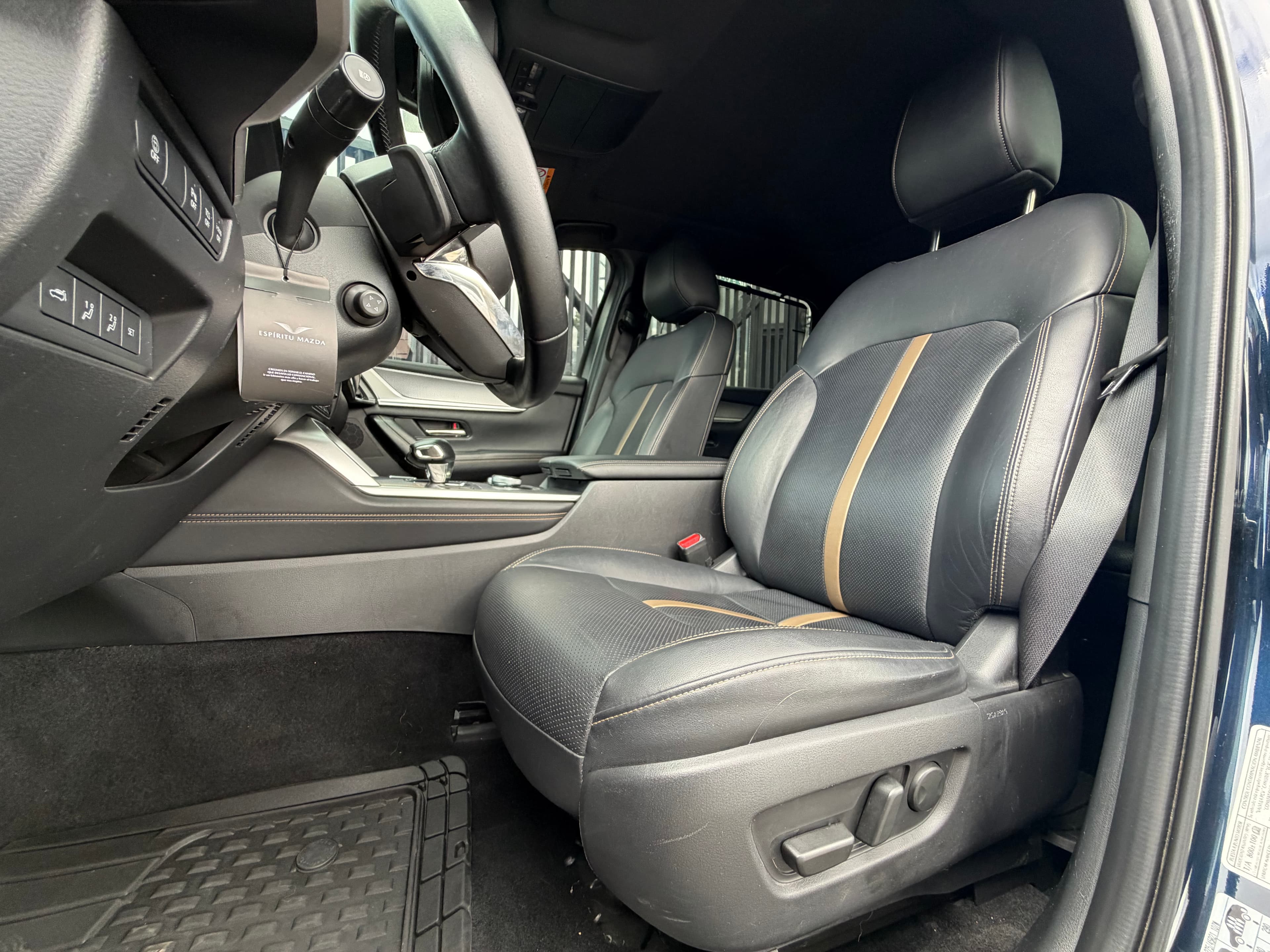 Mazda CX-90 Signature Modelo 2024 11