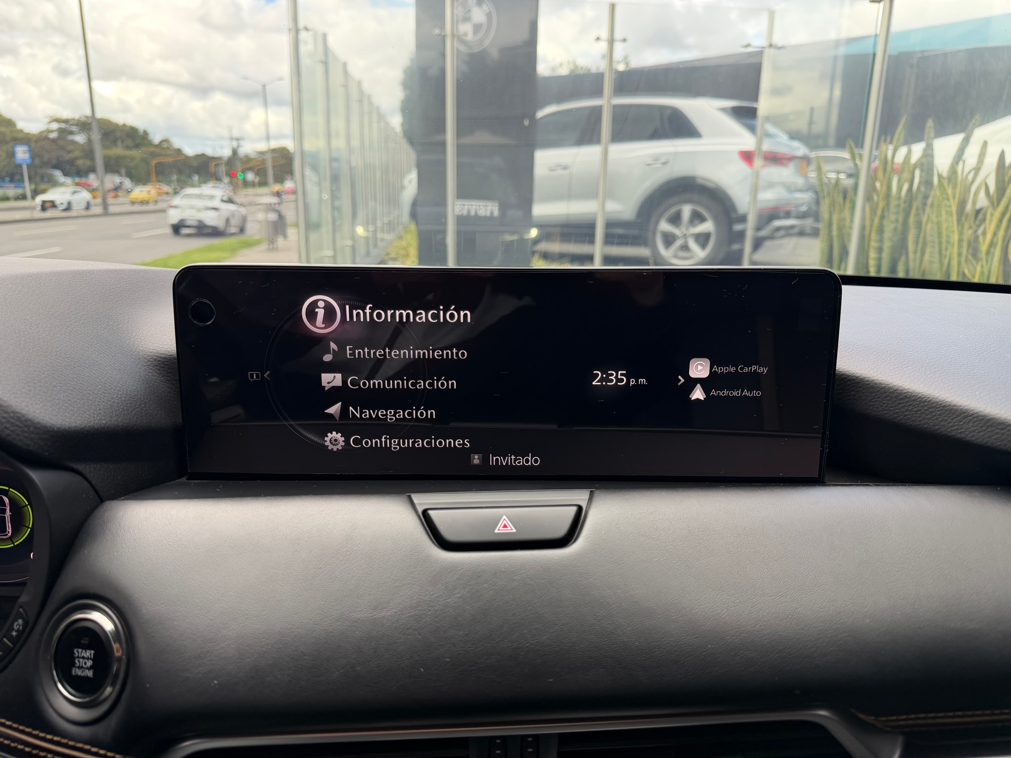 Mazda CX-90 Signature Modelo 2024 14