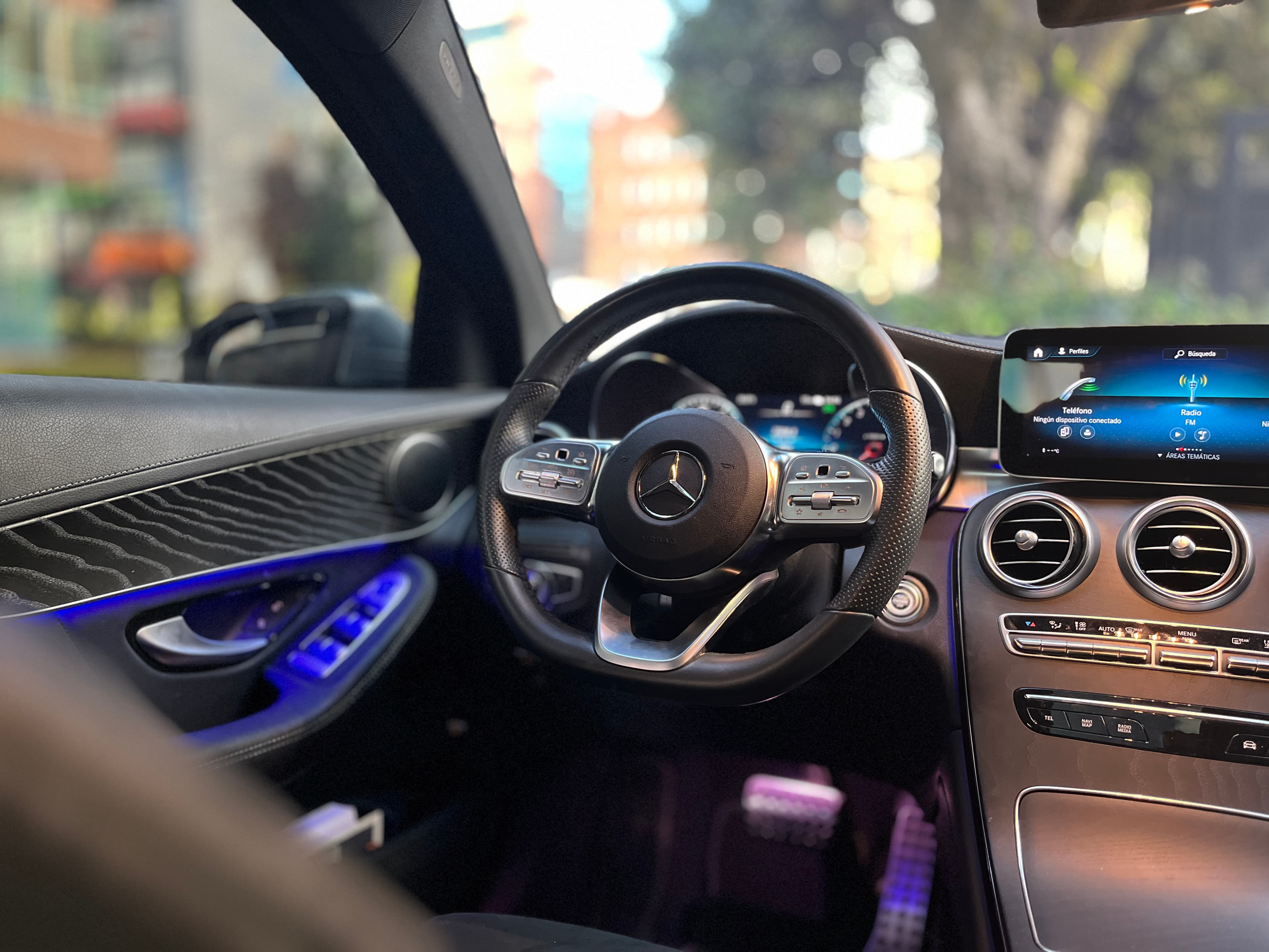 Mercedes Benz GLC300 E 4MATIC Modelo 2023 15