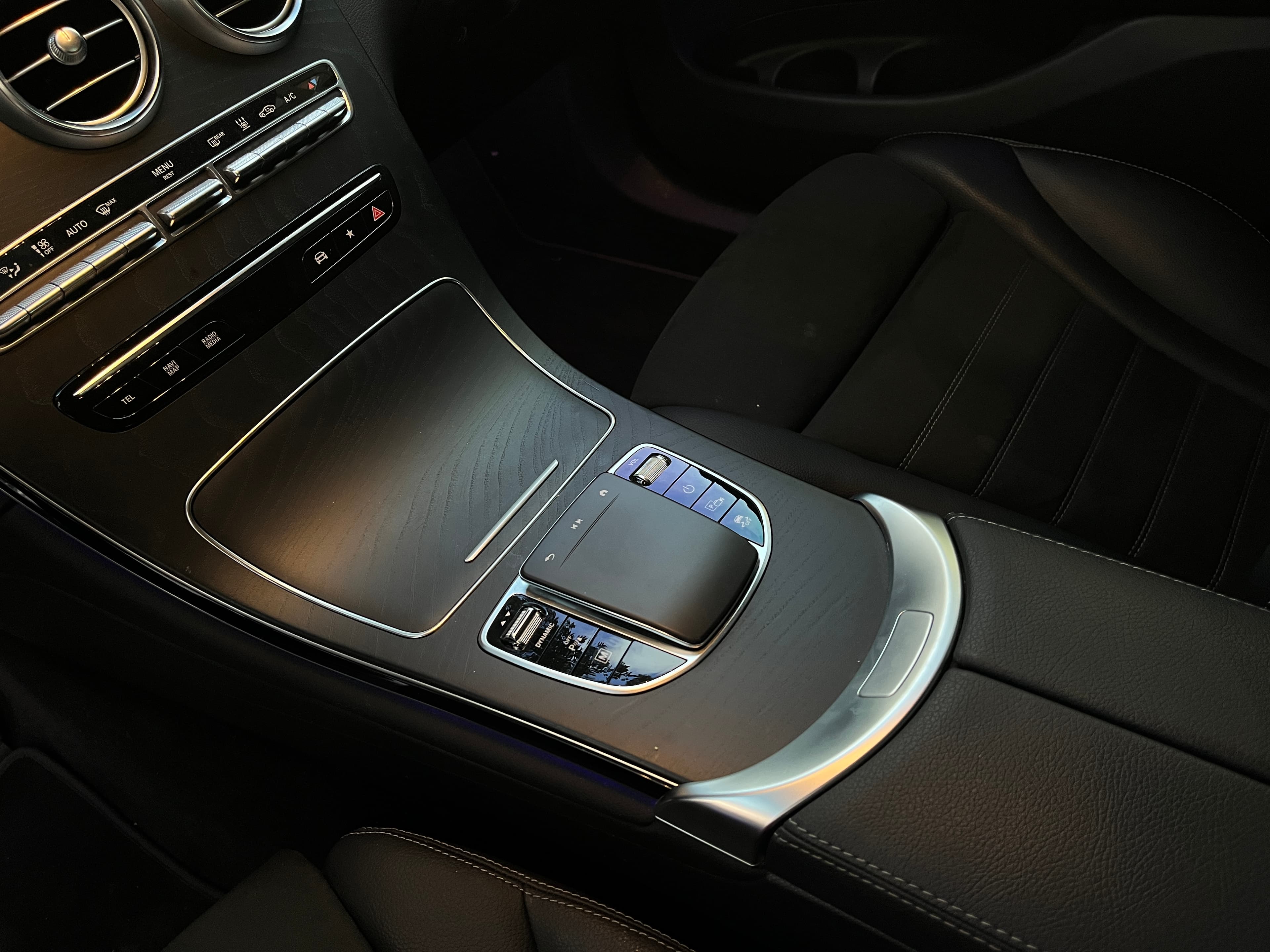 Mercedes Benz GLC300 E 4MATIC Modelo 2023 12