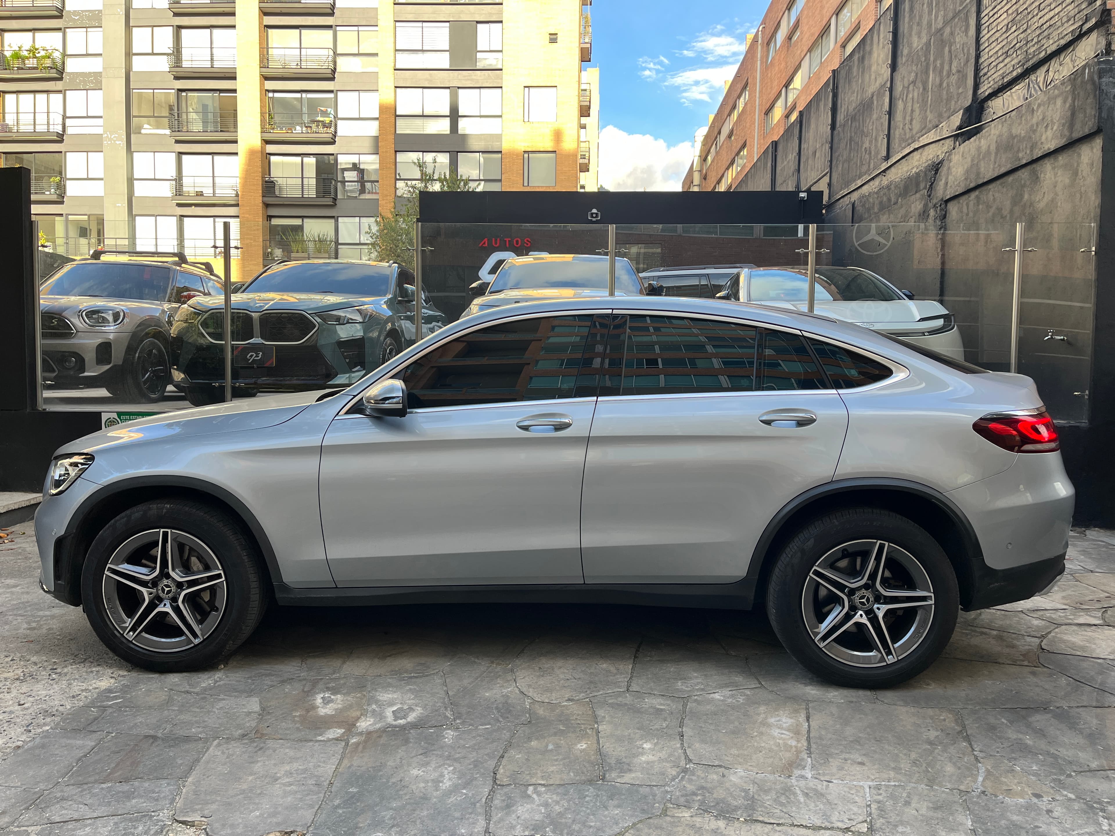 Mercedes Benz GLC300 E 4MATIC Modelo 2023 7