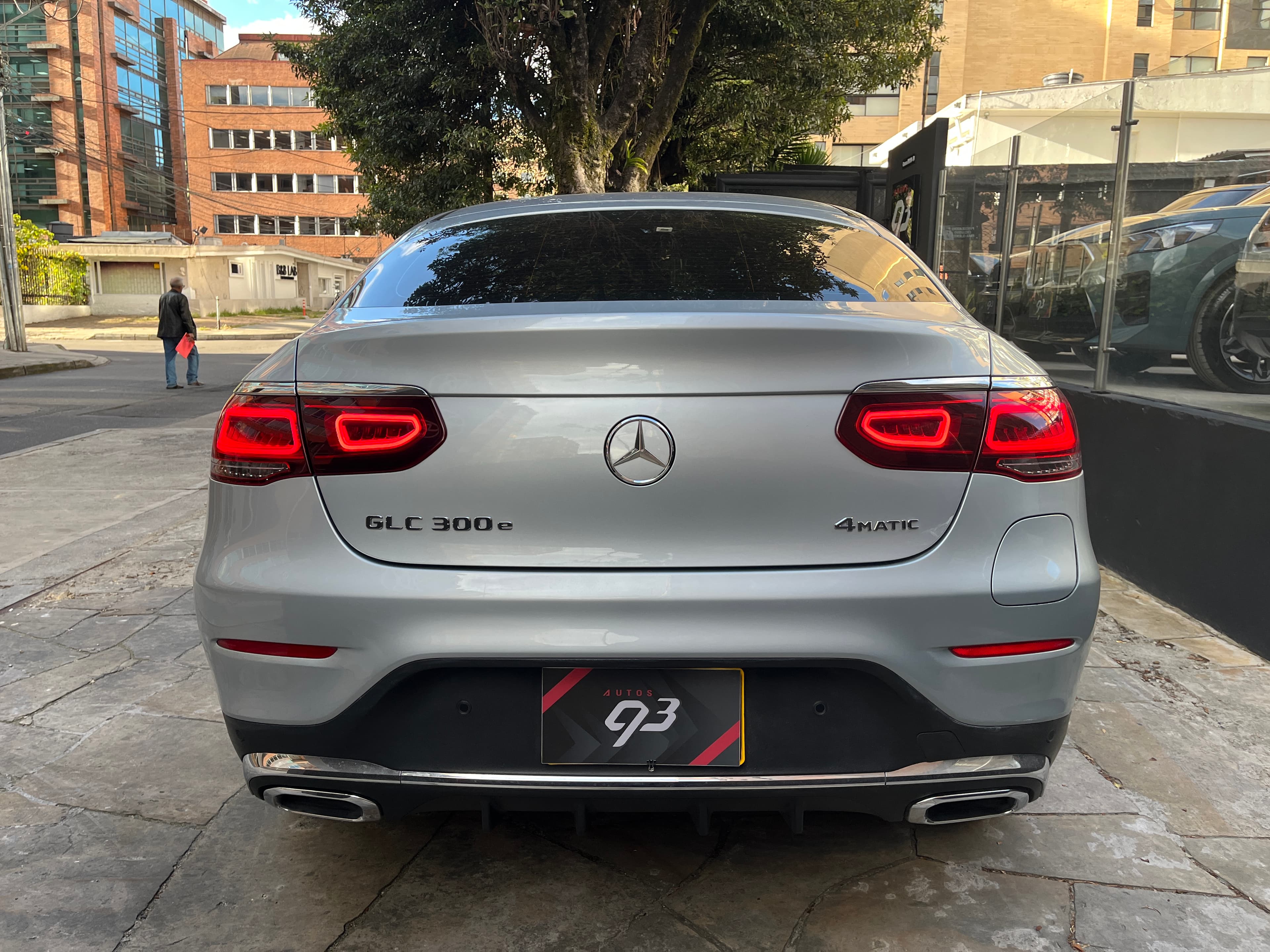 Mercedes Benz GLC300 E 4MATIC Modelo 2023 5