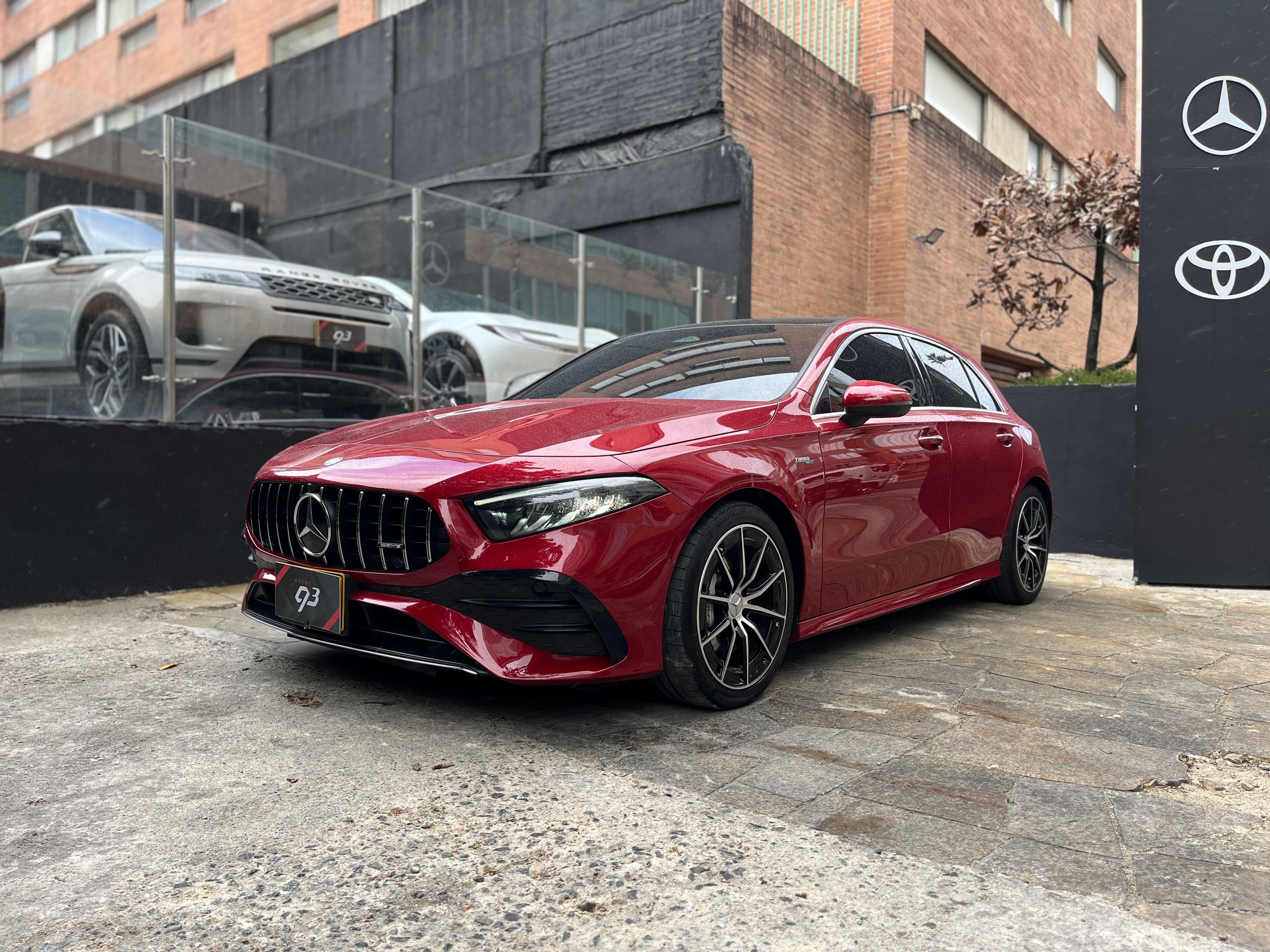 Mercedes Benz A35 Modelo 2023 1