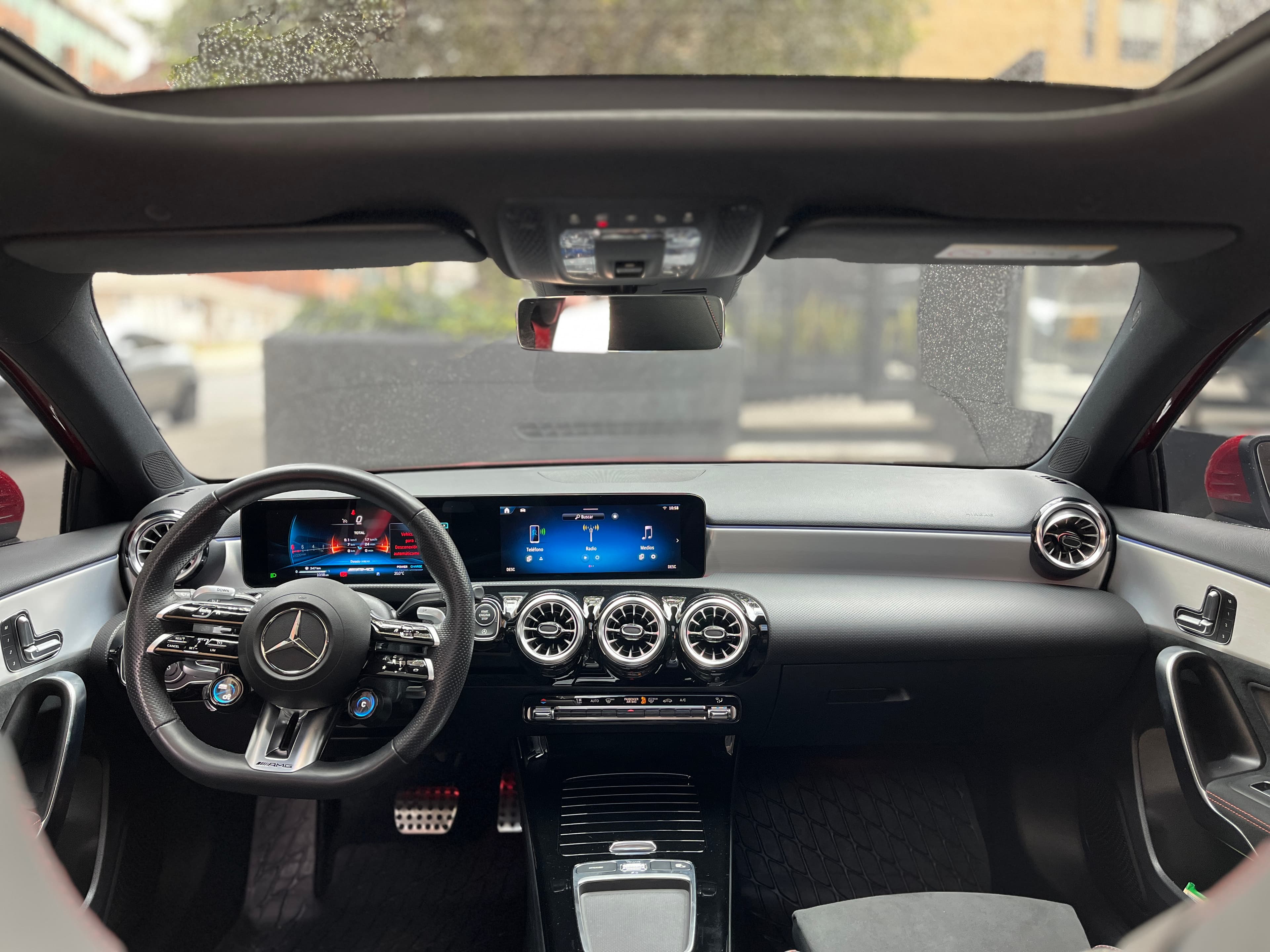 Mercedes Benz A35 Modelo 2023 13