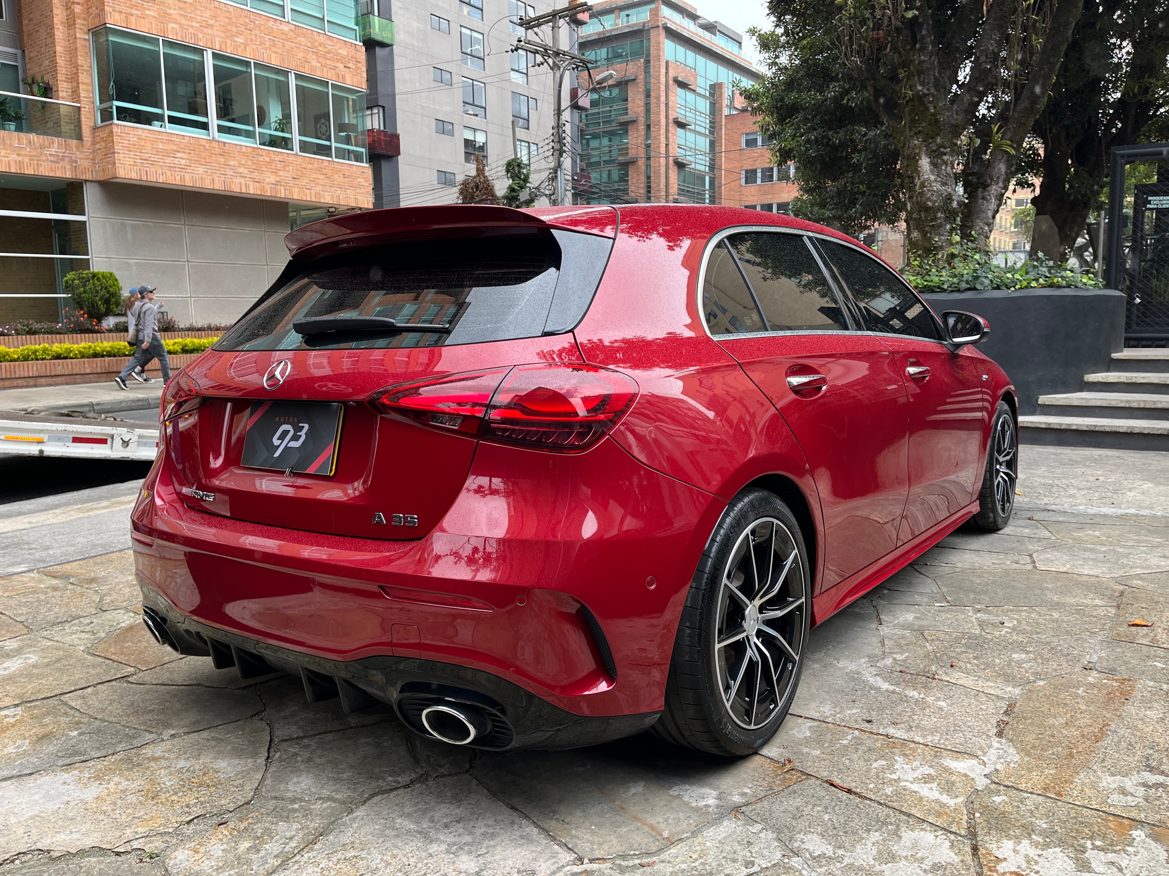Mercedes Benz A35 Modelo 2023 4