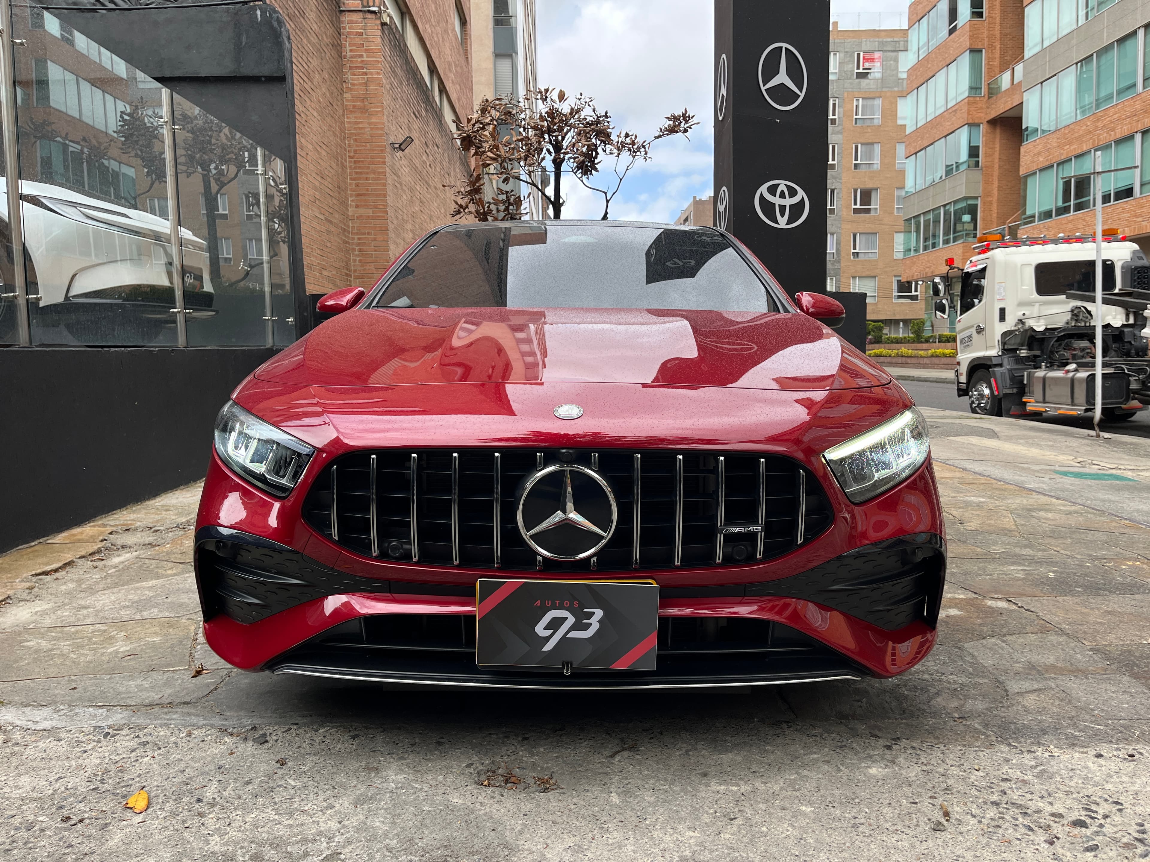 Mercedes Benz A35 Modelo 2023 3