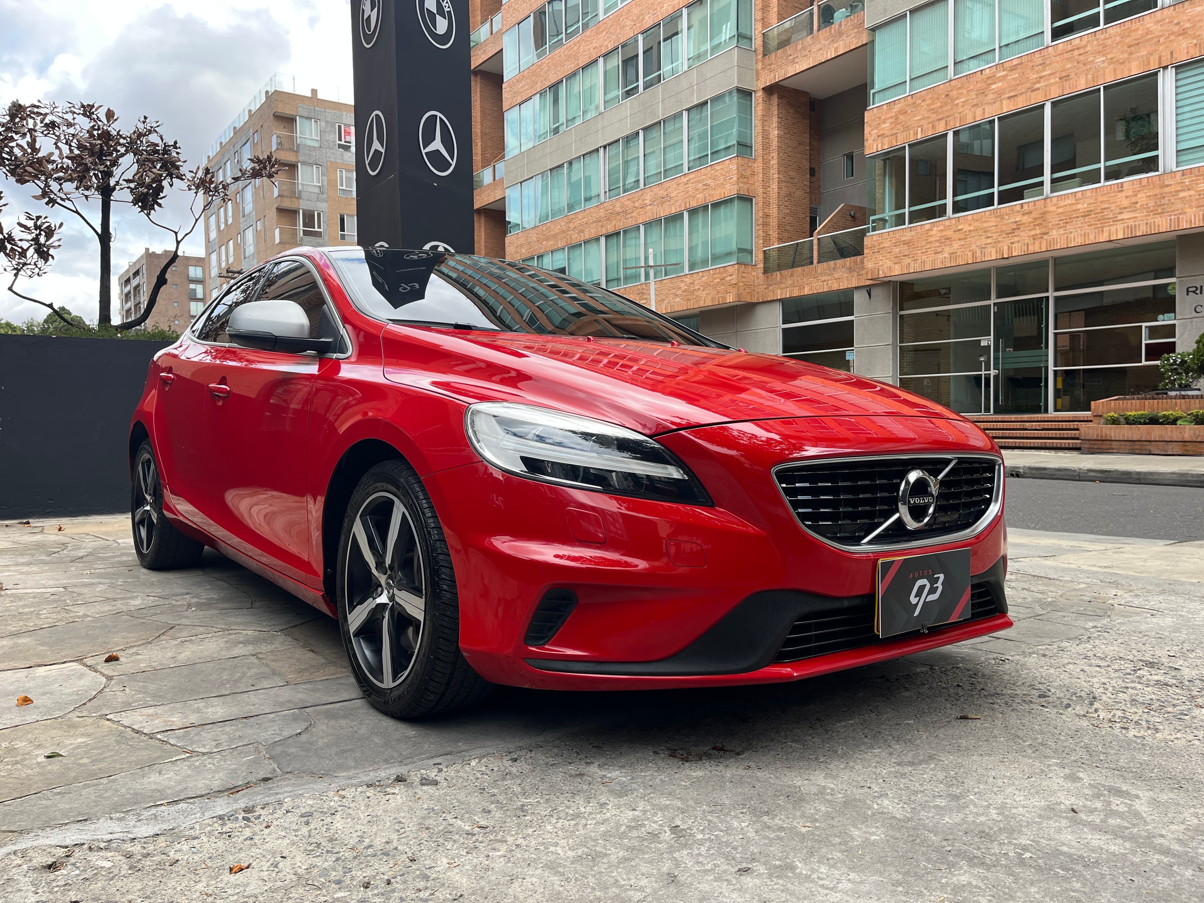 Volvo V40 Modelo 2019 2
