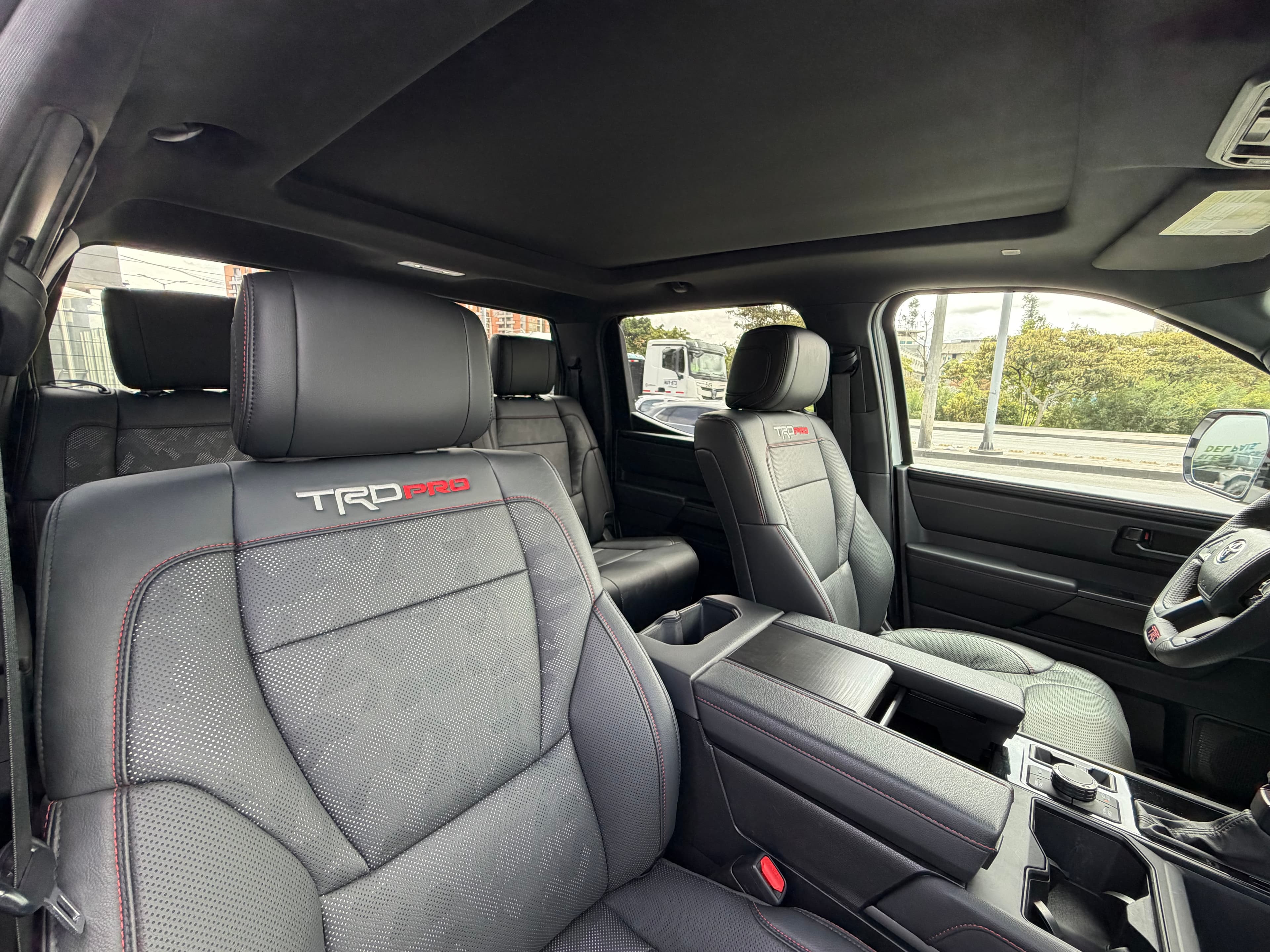 Toyota Tundra TRD PRO Modelo 2024 26