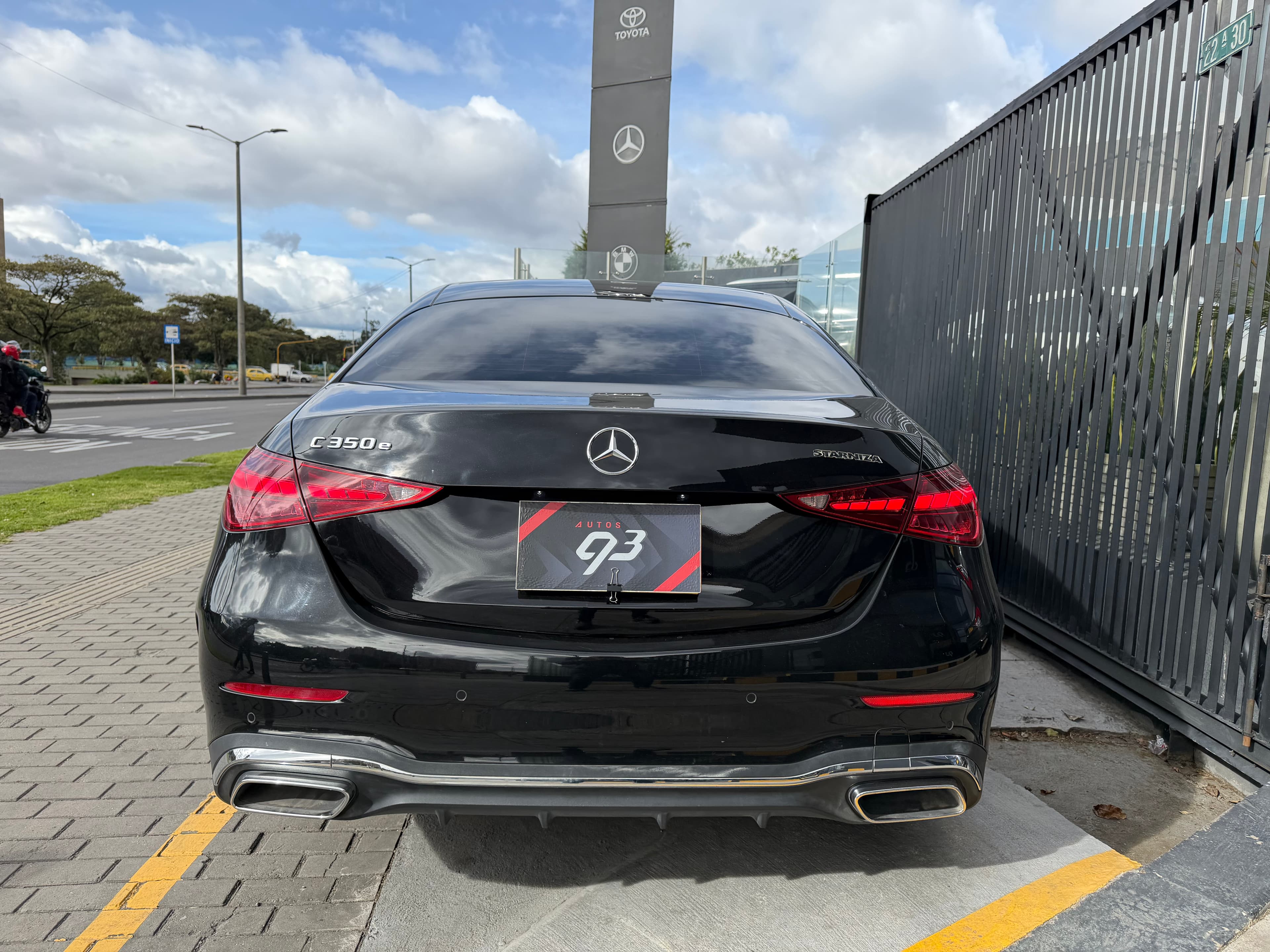 Mercedes Benz C350e Modelo 2024 7
