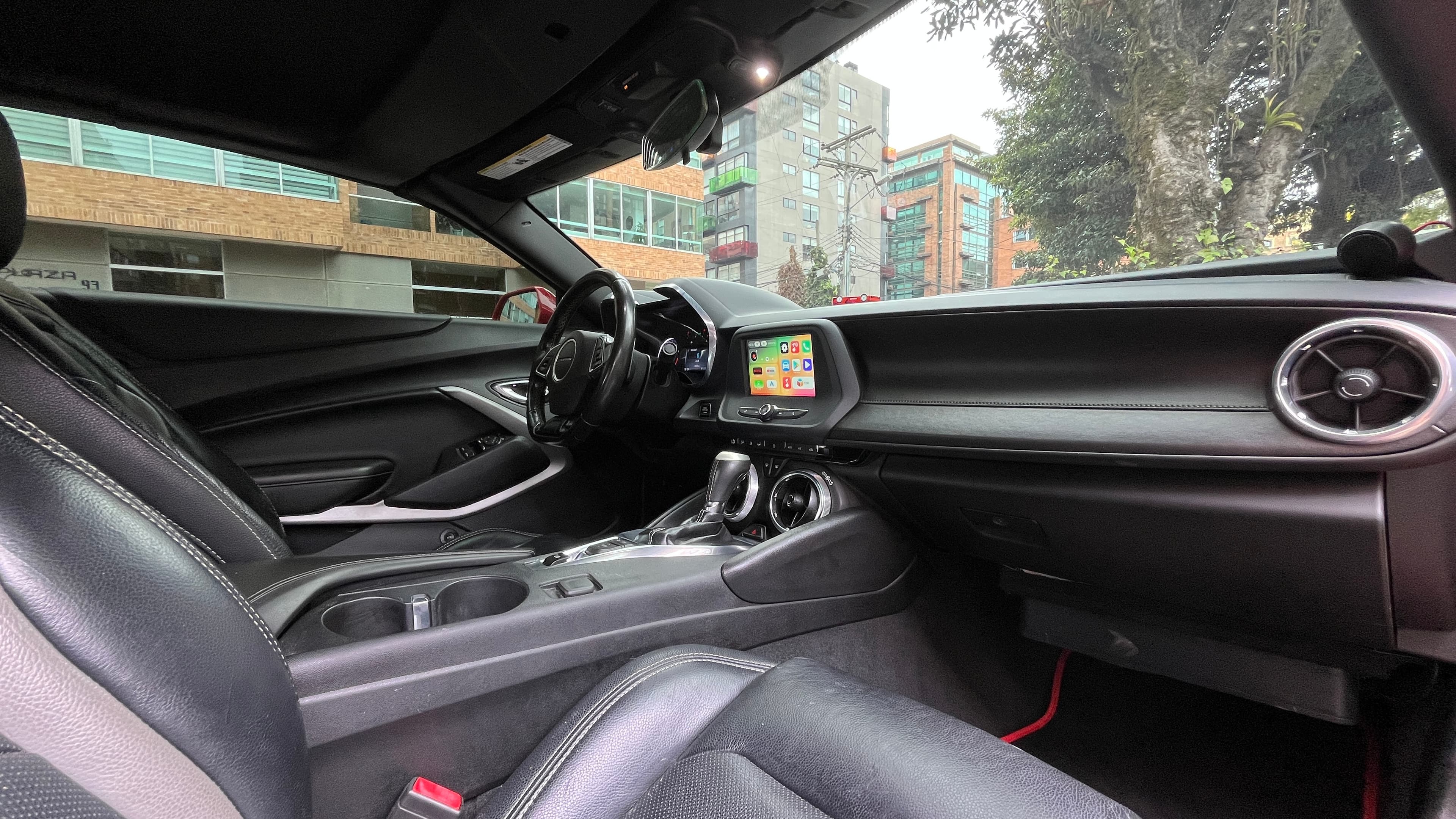 Chevrolet Camaro Modelo 2018 14