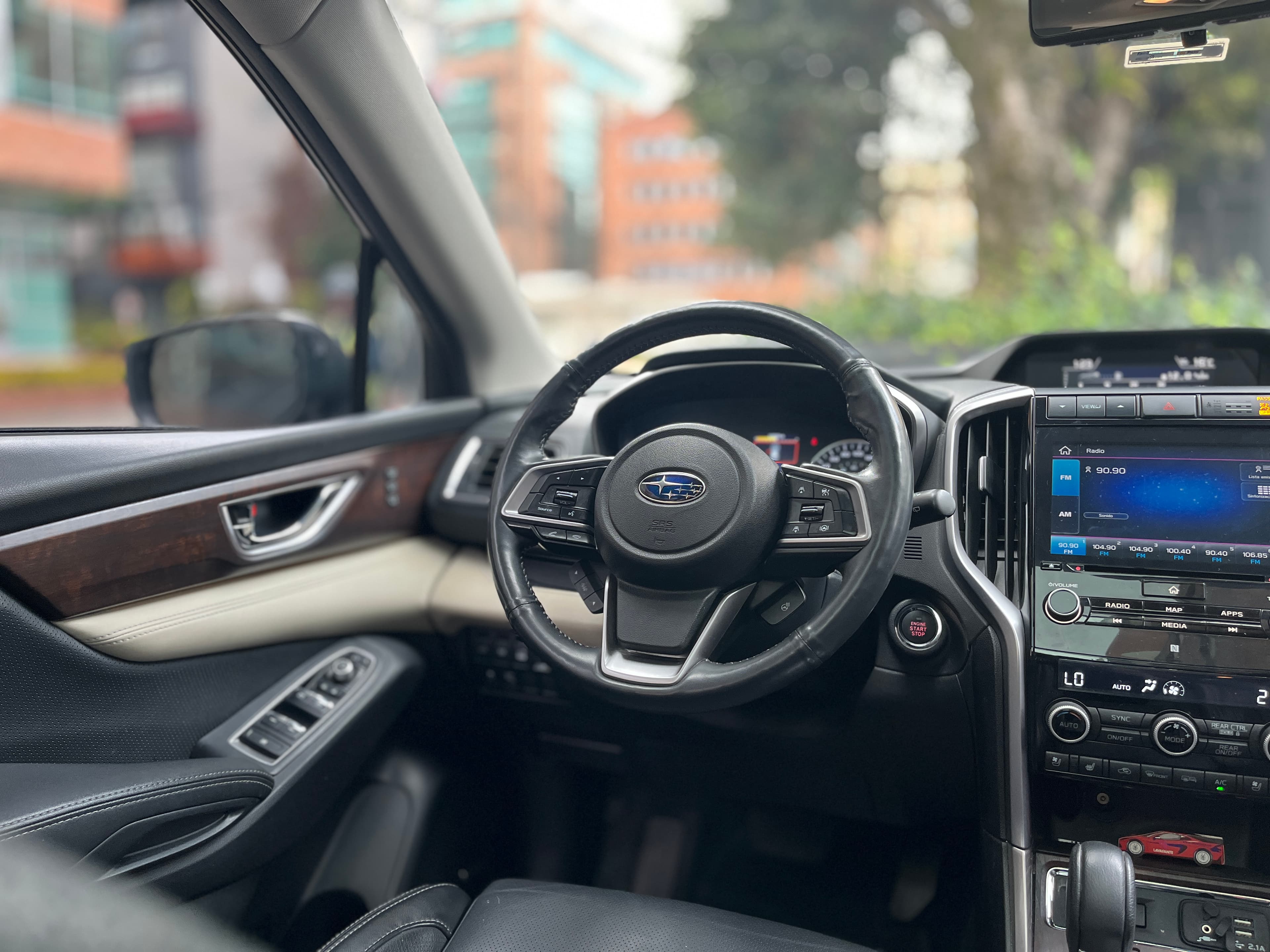 Subaru EVOLTIS TOURING Modelo 2022 14
