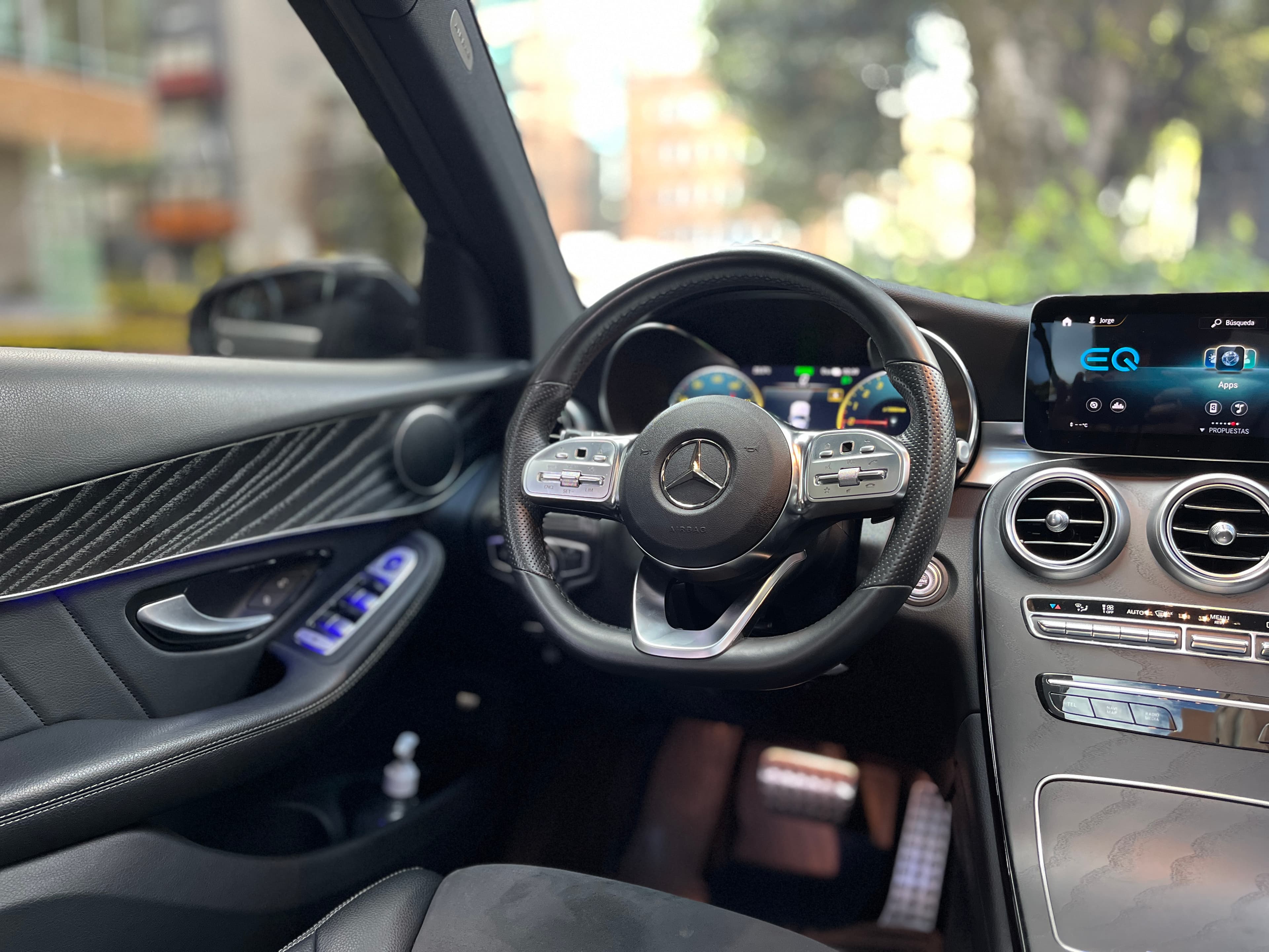 Mercedes Benz GLC300 E 4MATIC Modelo 2022 15