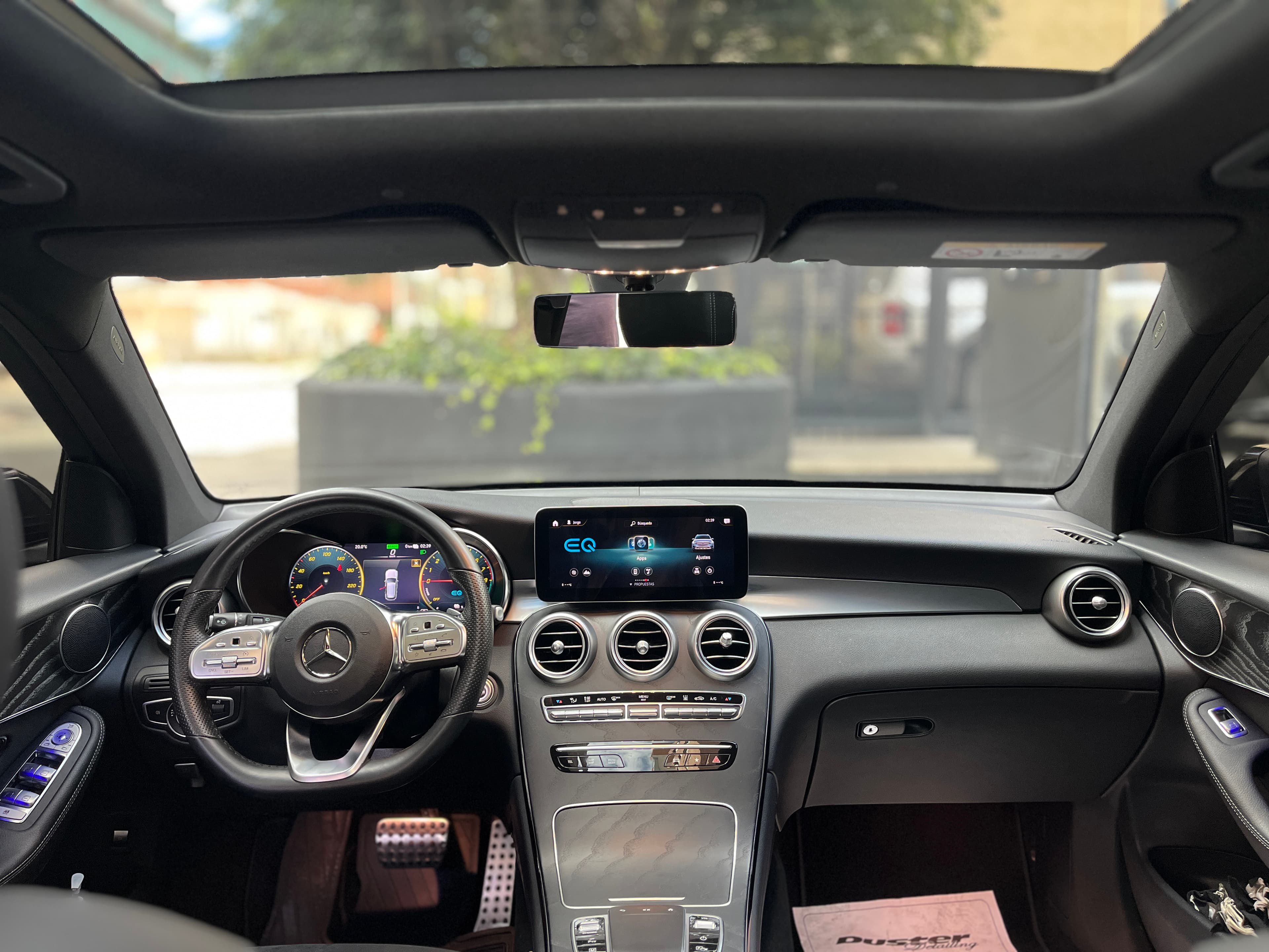 Mercedes Benz GLC300 E 4MATIC Modelo 2022 14