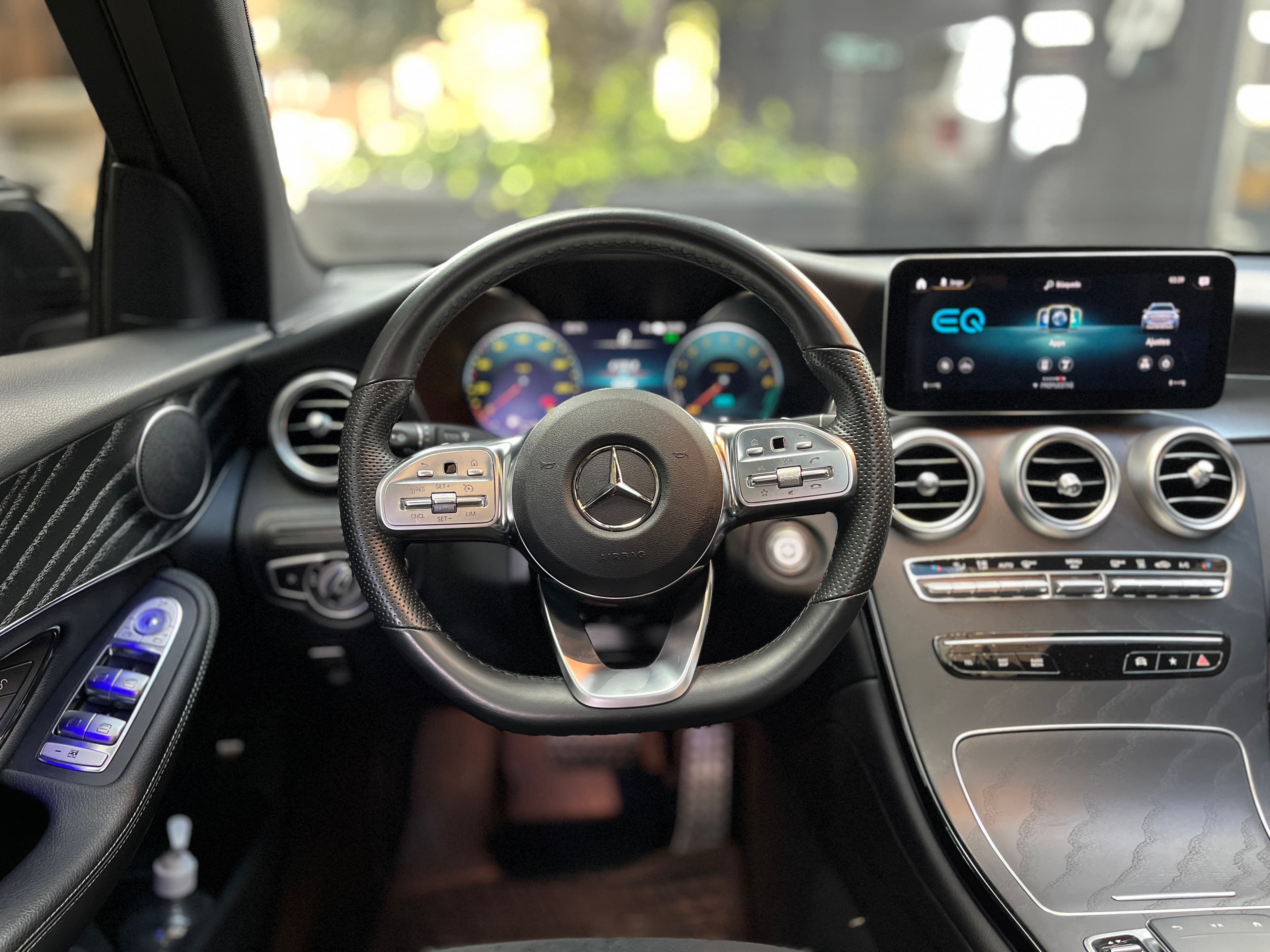 Mercedes Benz GLC300 E 4MATIC Modelo 2022 16
