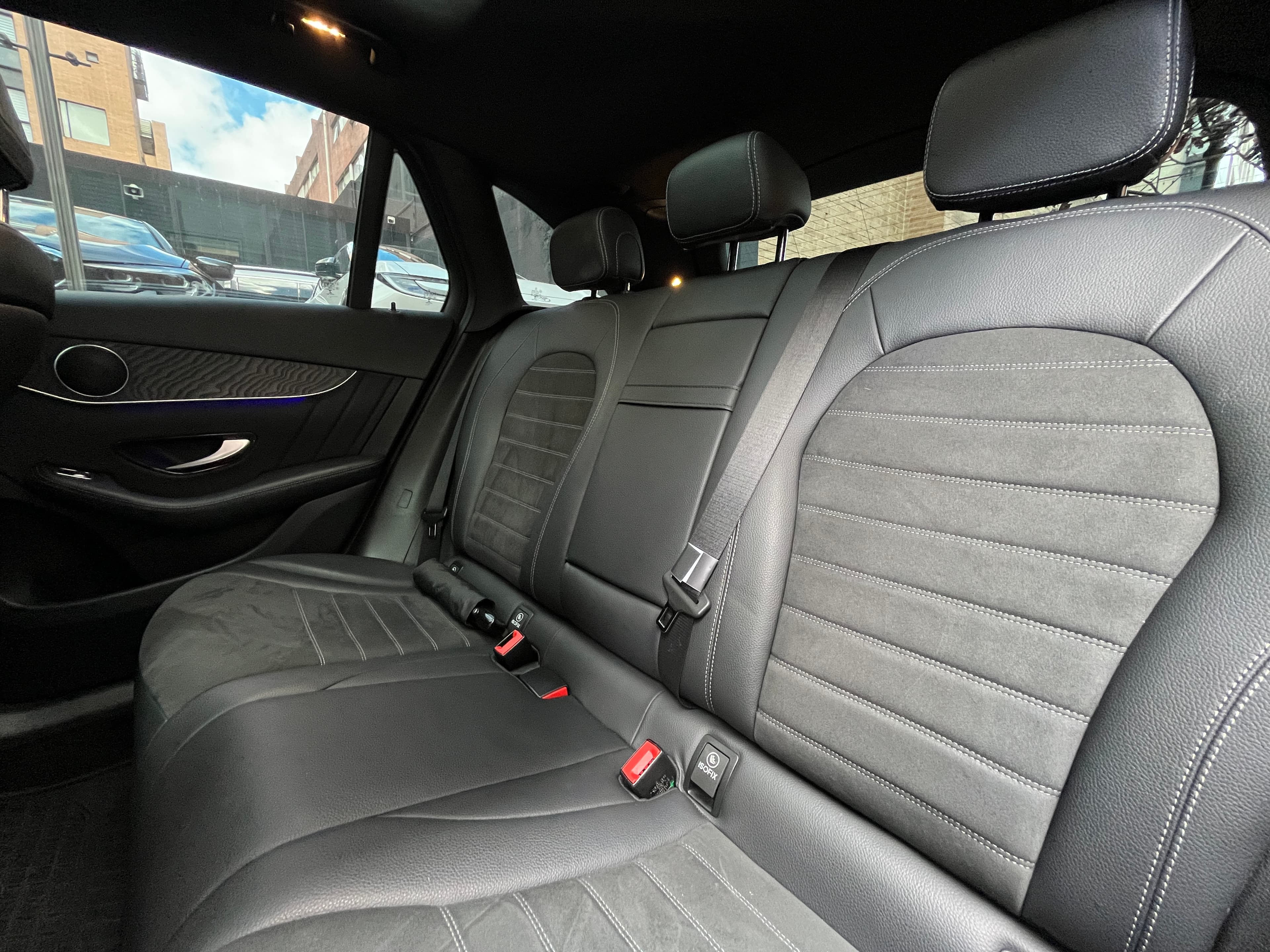 Mercedes Benz GLC300 E 4MATIC Modelo 2022 18