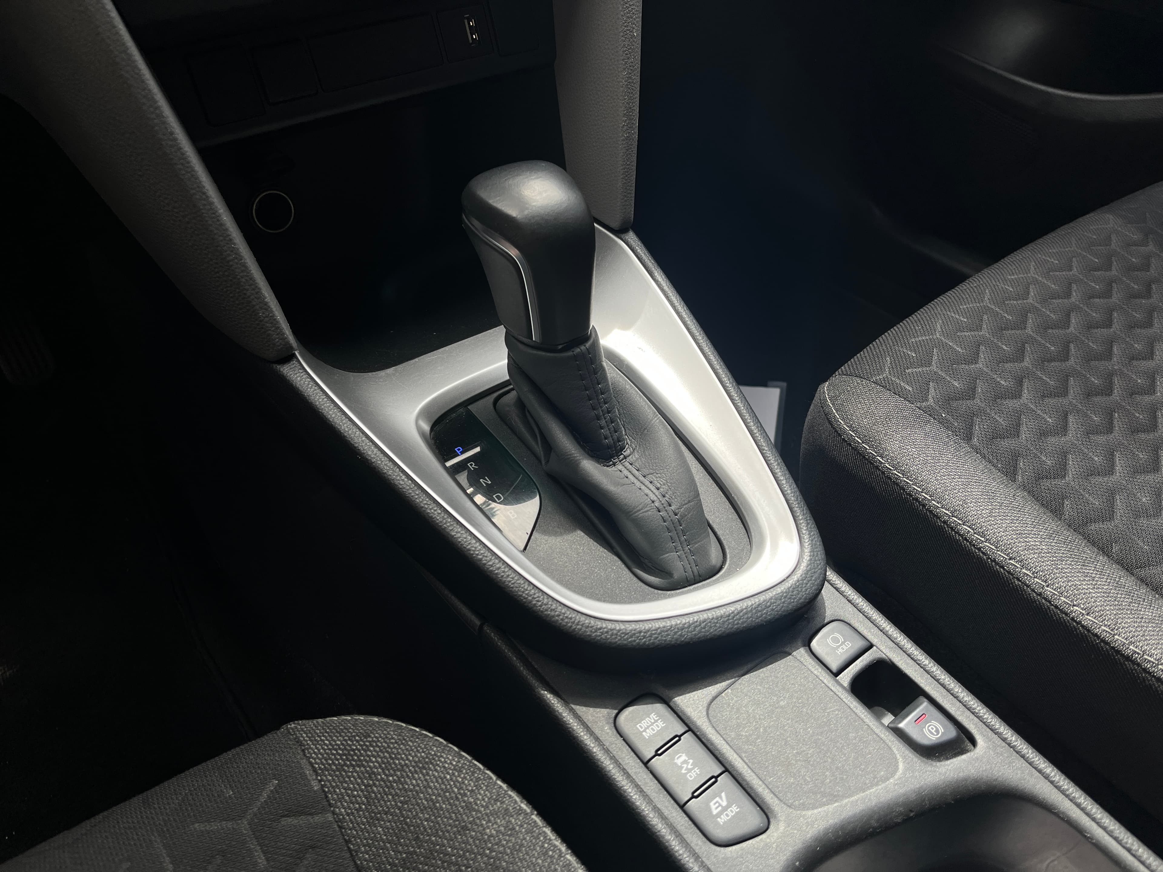 Toyota YARIS CROSS Modelo 2022 12