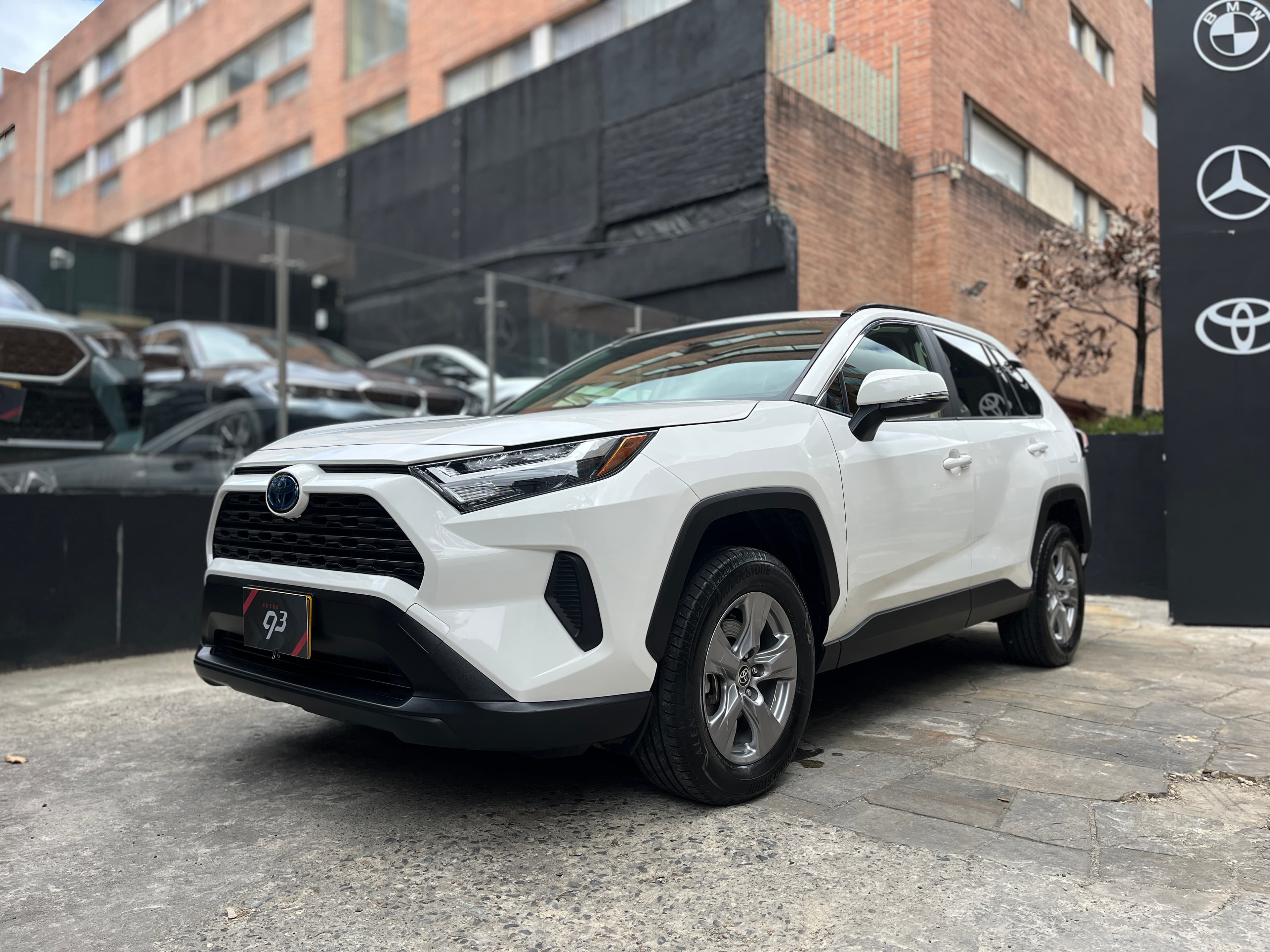 Toyota Rav4 Modelo 2024 1