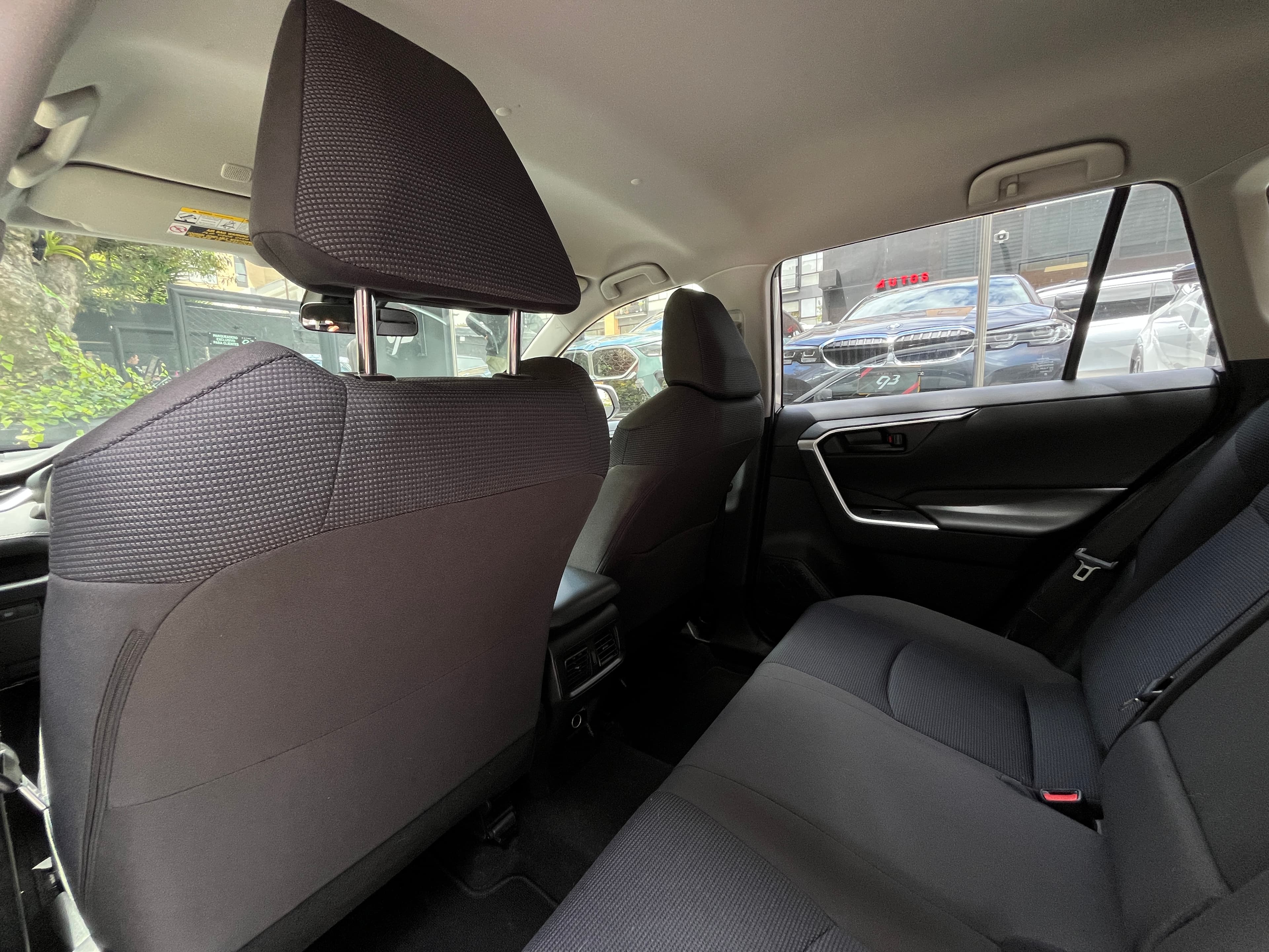 Toyota Rav4 Modelo 2024 16