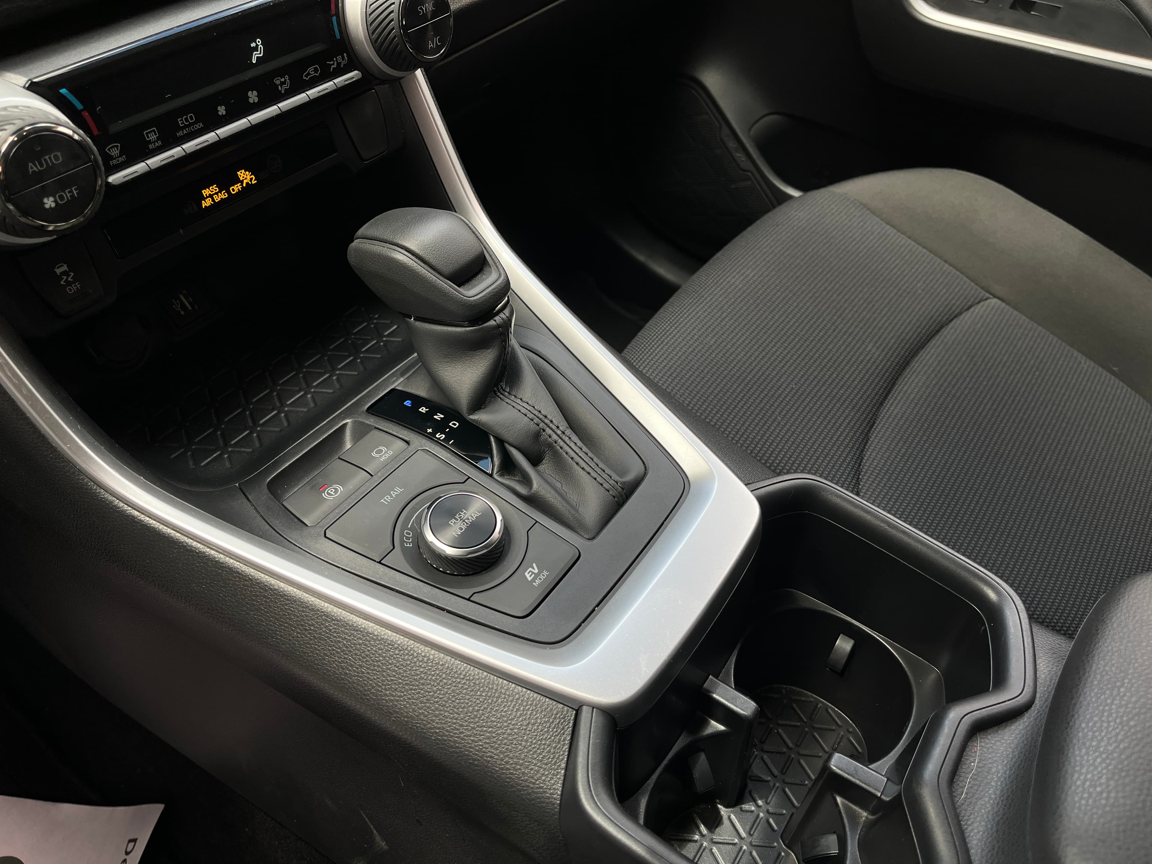 Toyota Rav4 Modelo 2024 11