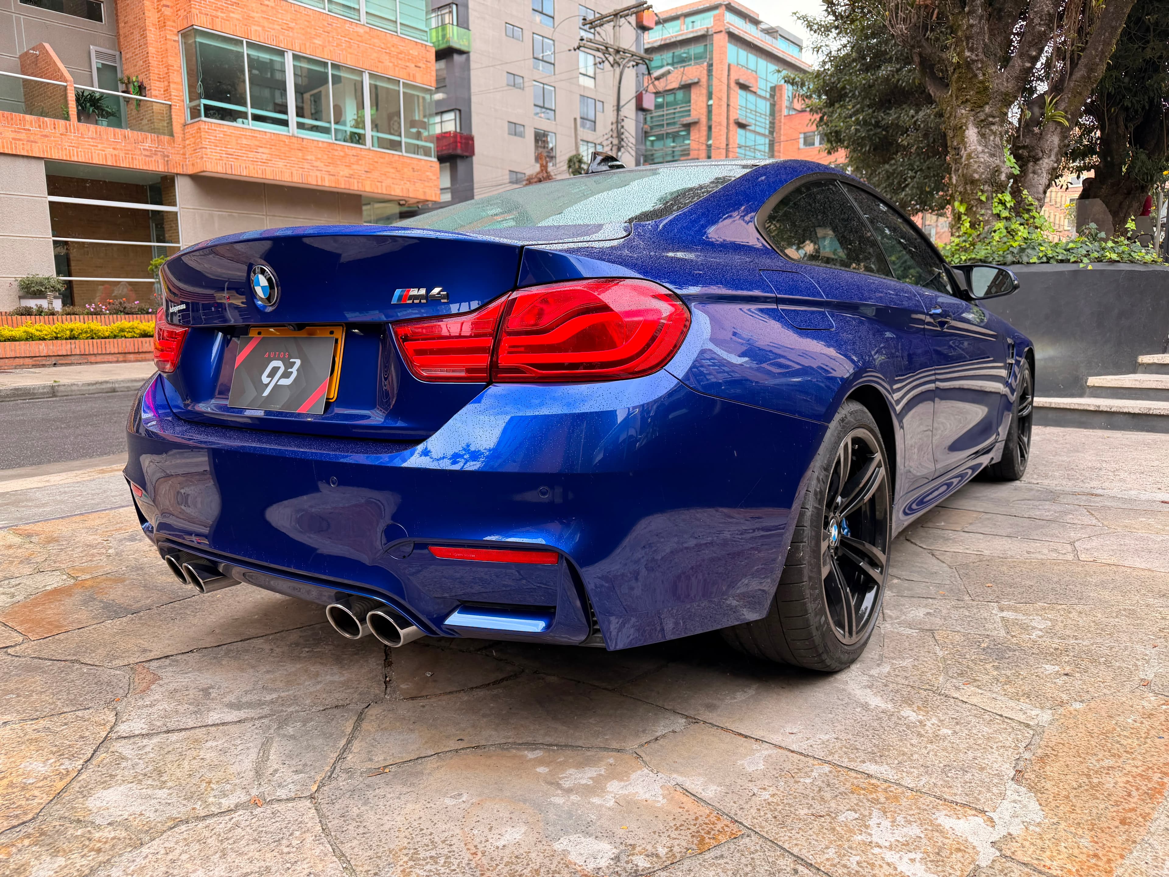BMW M4 M4 coupe Modelo 2019 4