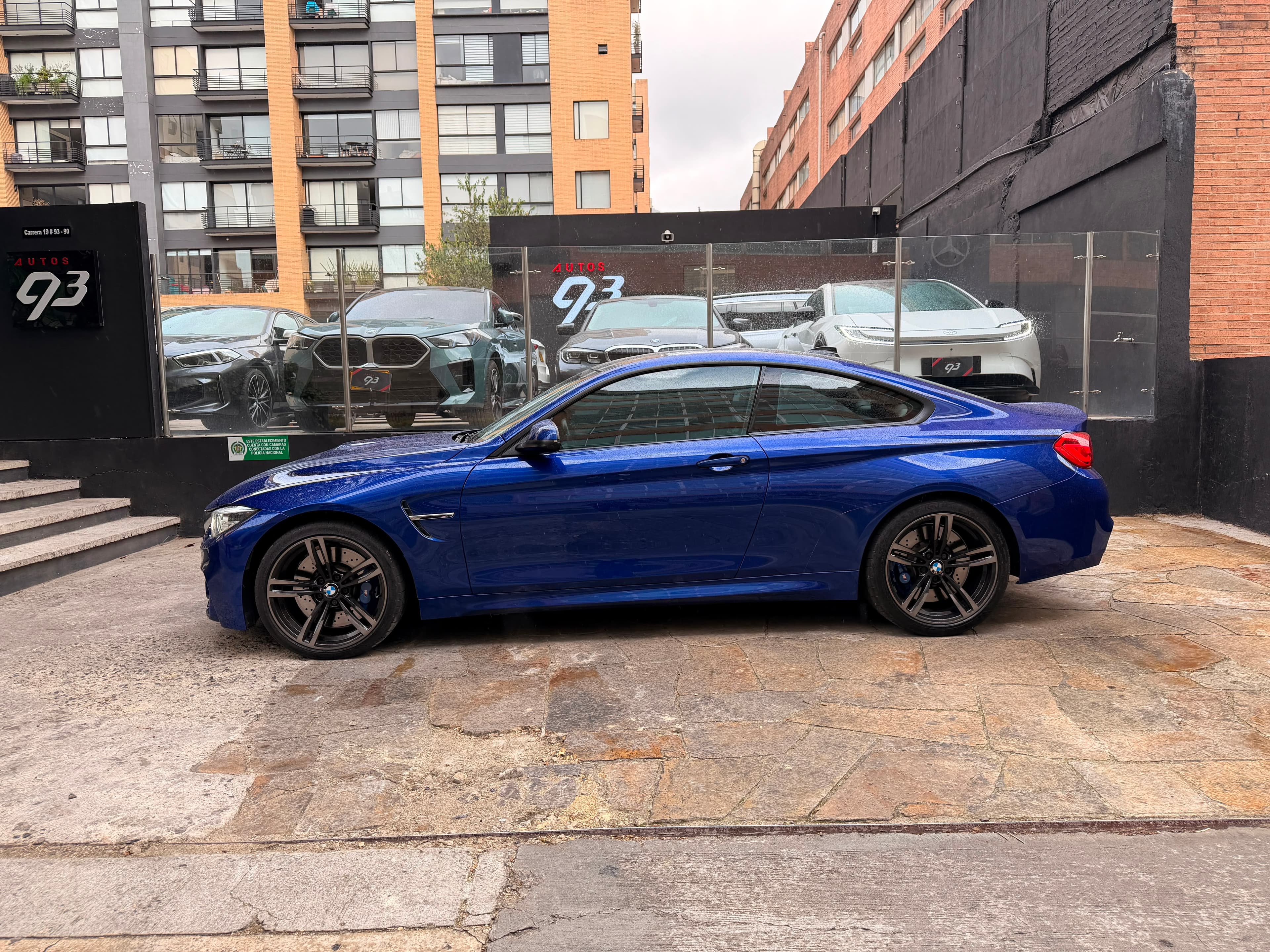 BMW M4 M4 coupe Modelo 2019 7