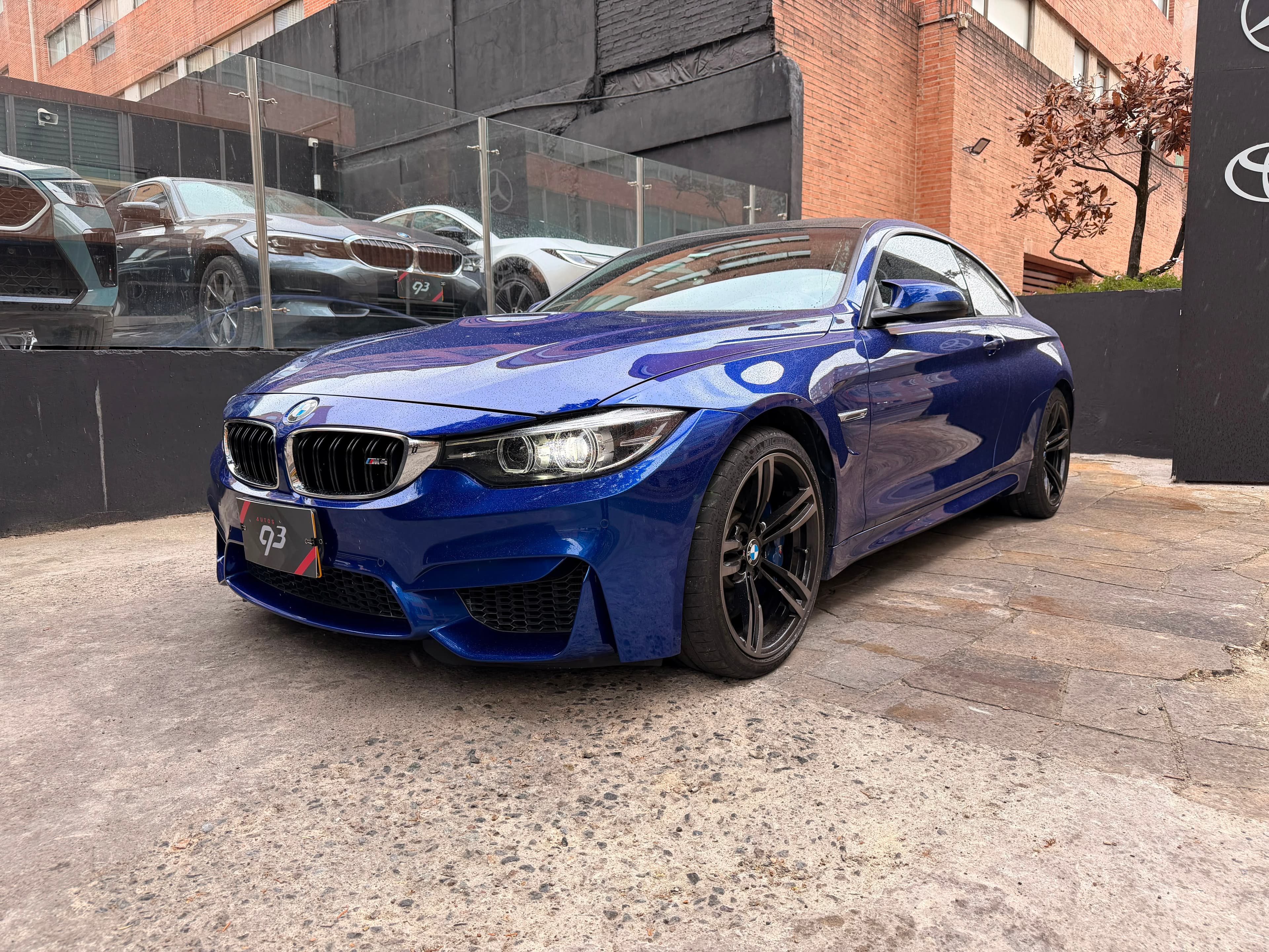 BMW M4 M4 coupe Modelo 2019 1