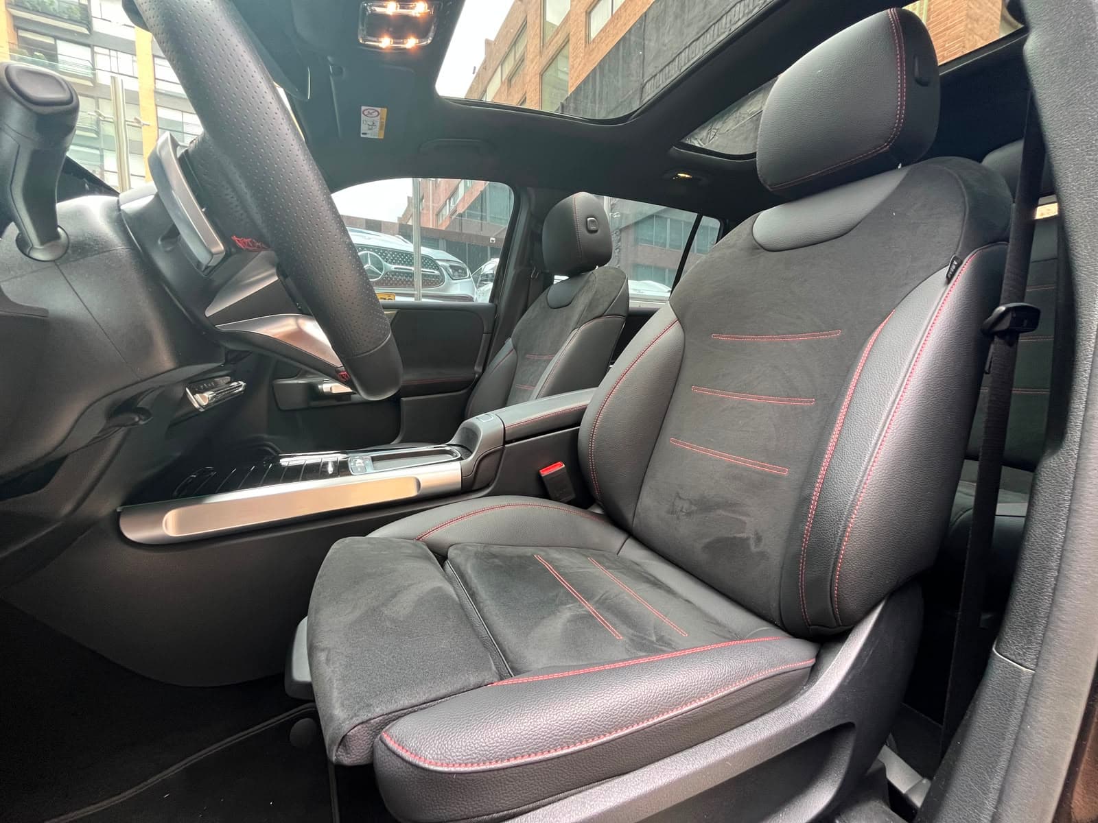 Mercedes Benz GLB200 4matic Modelo 2026 9