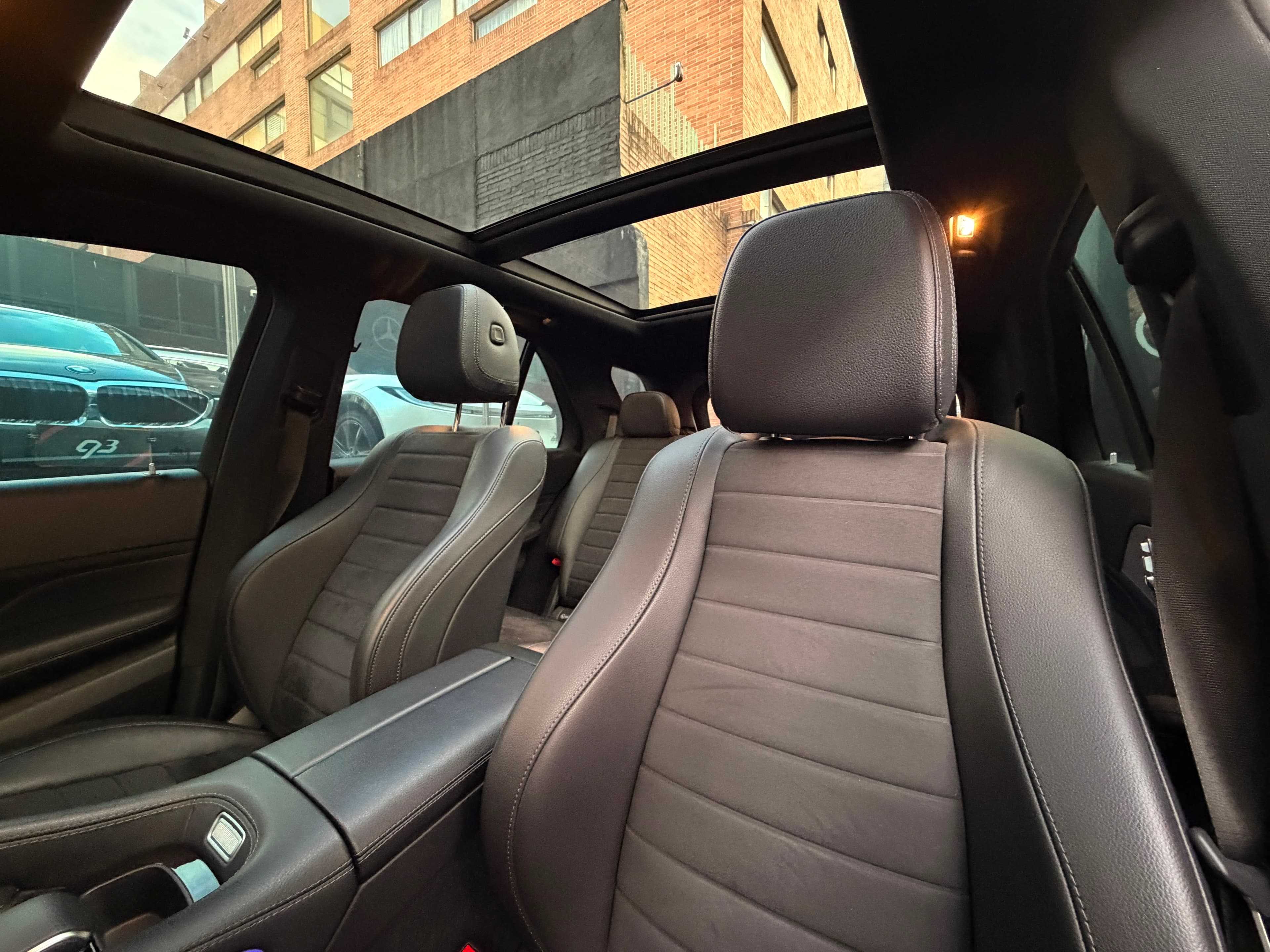 Mercedes Benz GLE450 SUV Modelo 2020 12