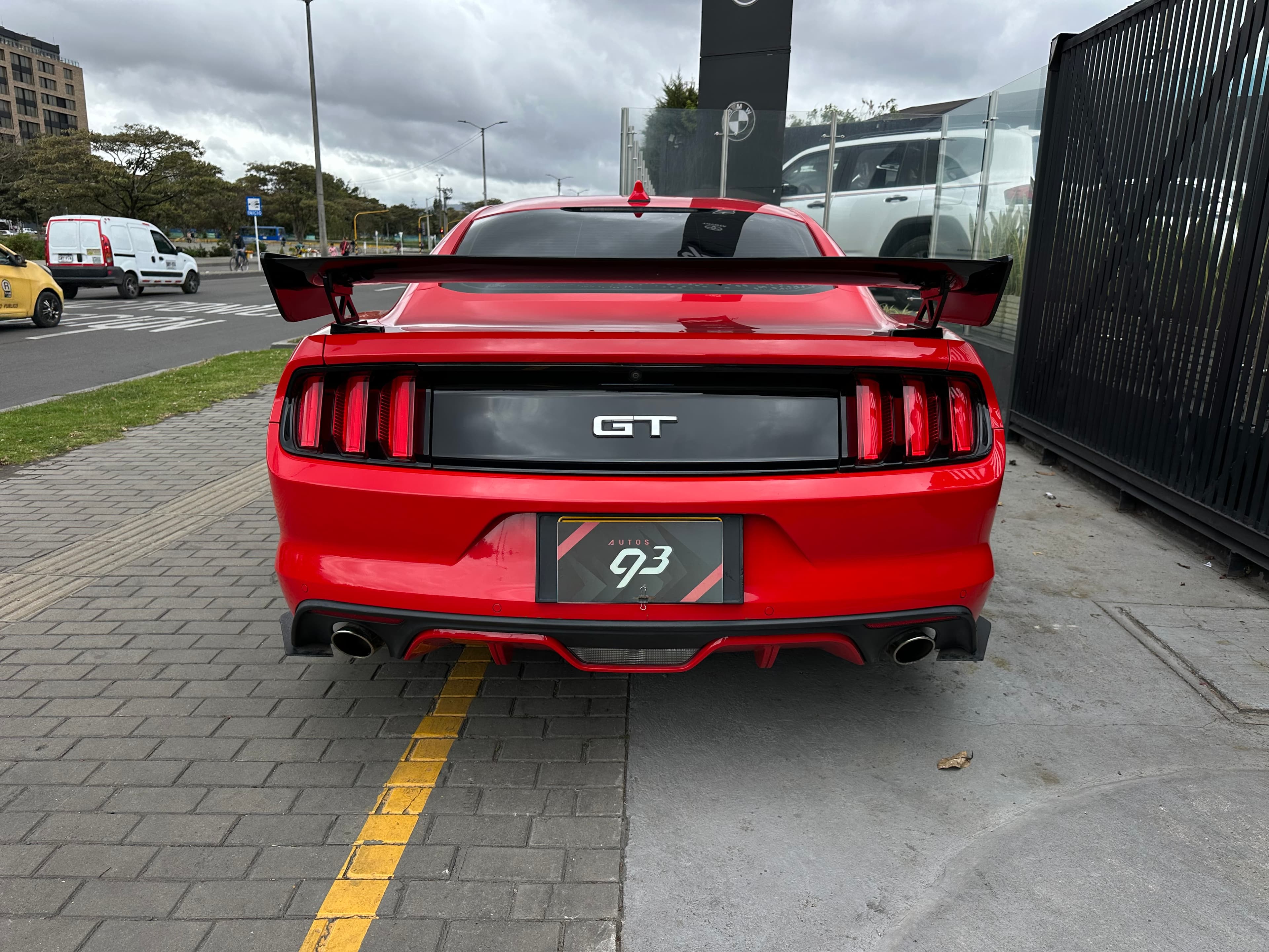 Ford Mustang GT Modelo 2017 5